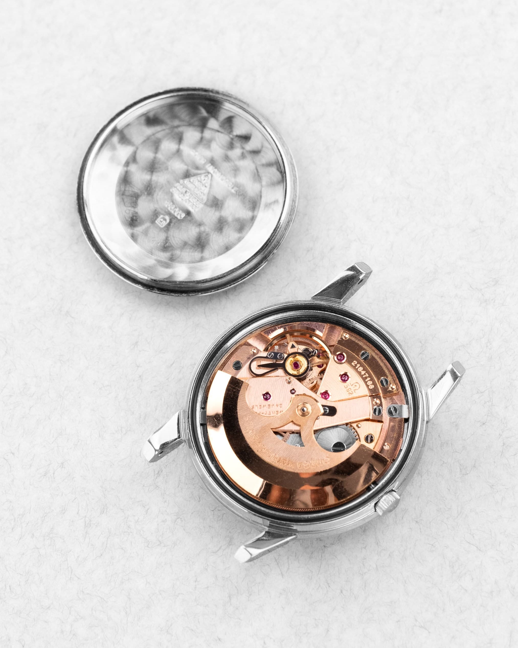 TAPH Omega Seamaster Automatic réf. 166.003 de 1964 – « 6-9-12 Art Déco » - Inside case back