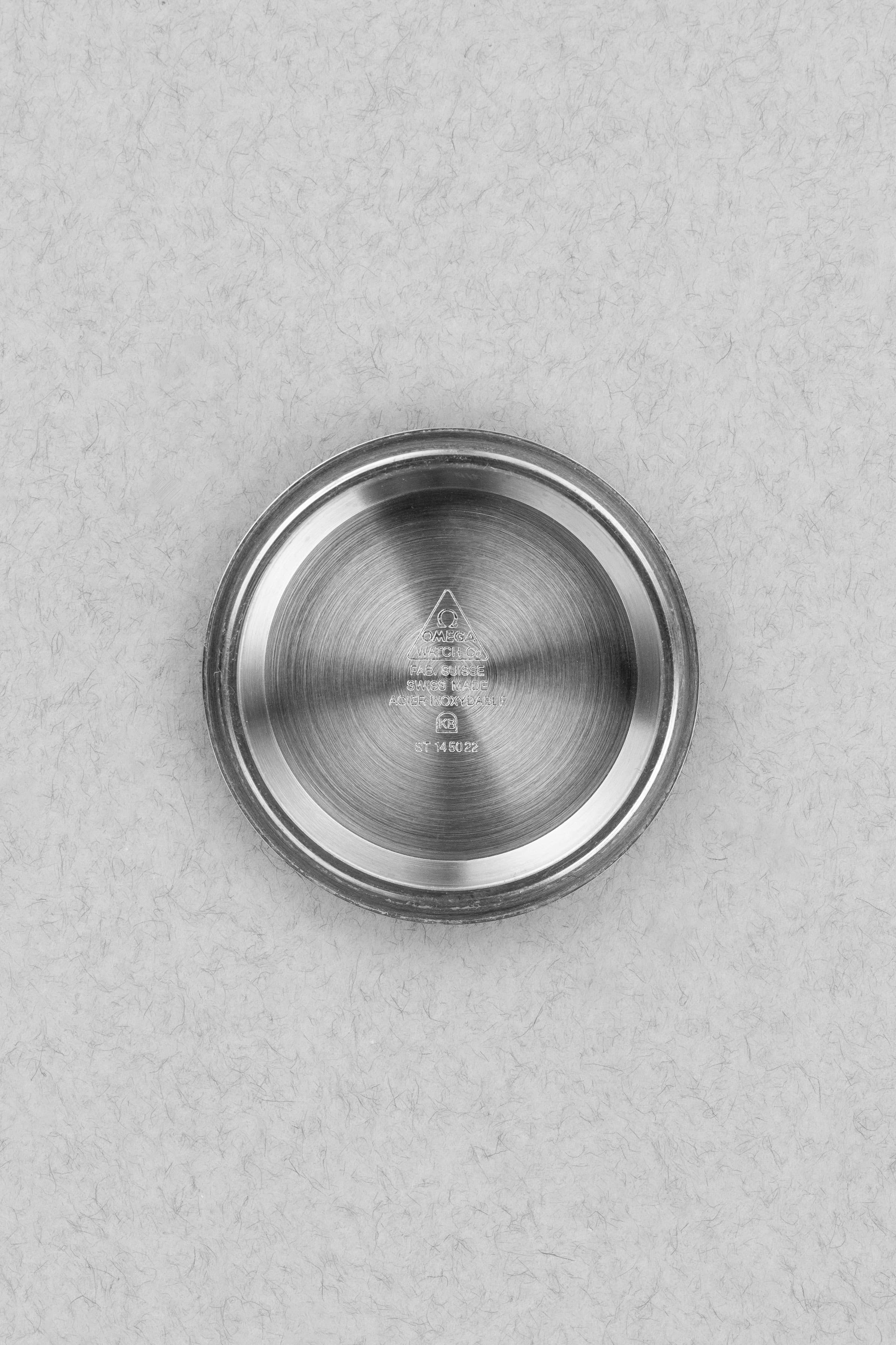 K2XS Omega Speedmaster Moonwatch « Long S & R » réf. 3590.50/145.022 circa 1990 – Patine + Bracelet 1450 - Inside case back