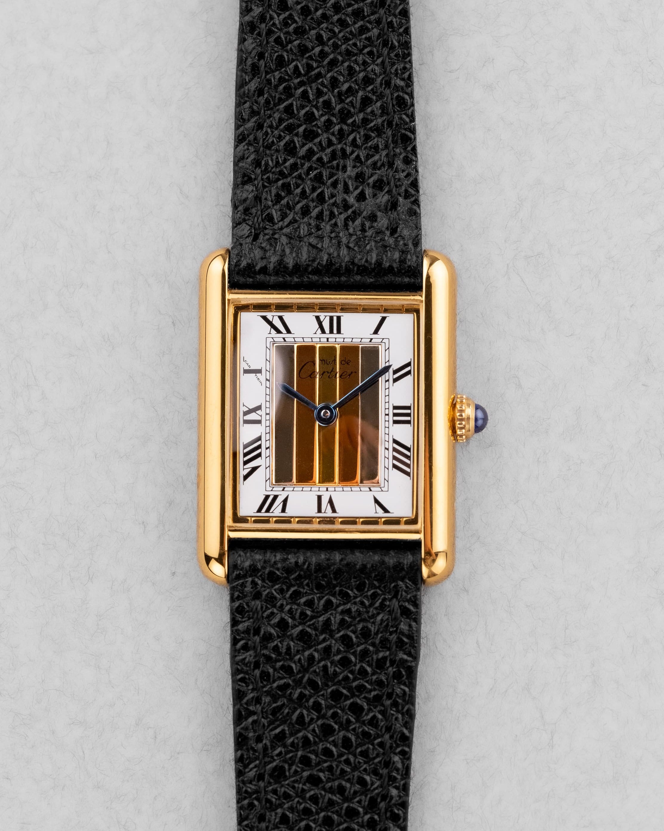 235V-KM Cartier Tank Must Quartz GM 6 « White Trinity + Roman Art Déco » - Front