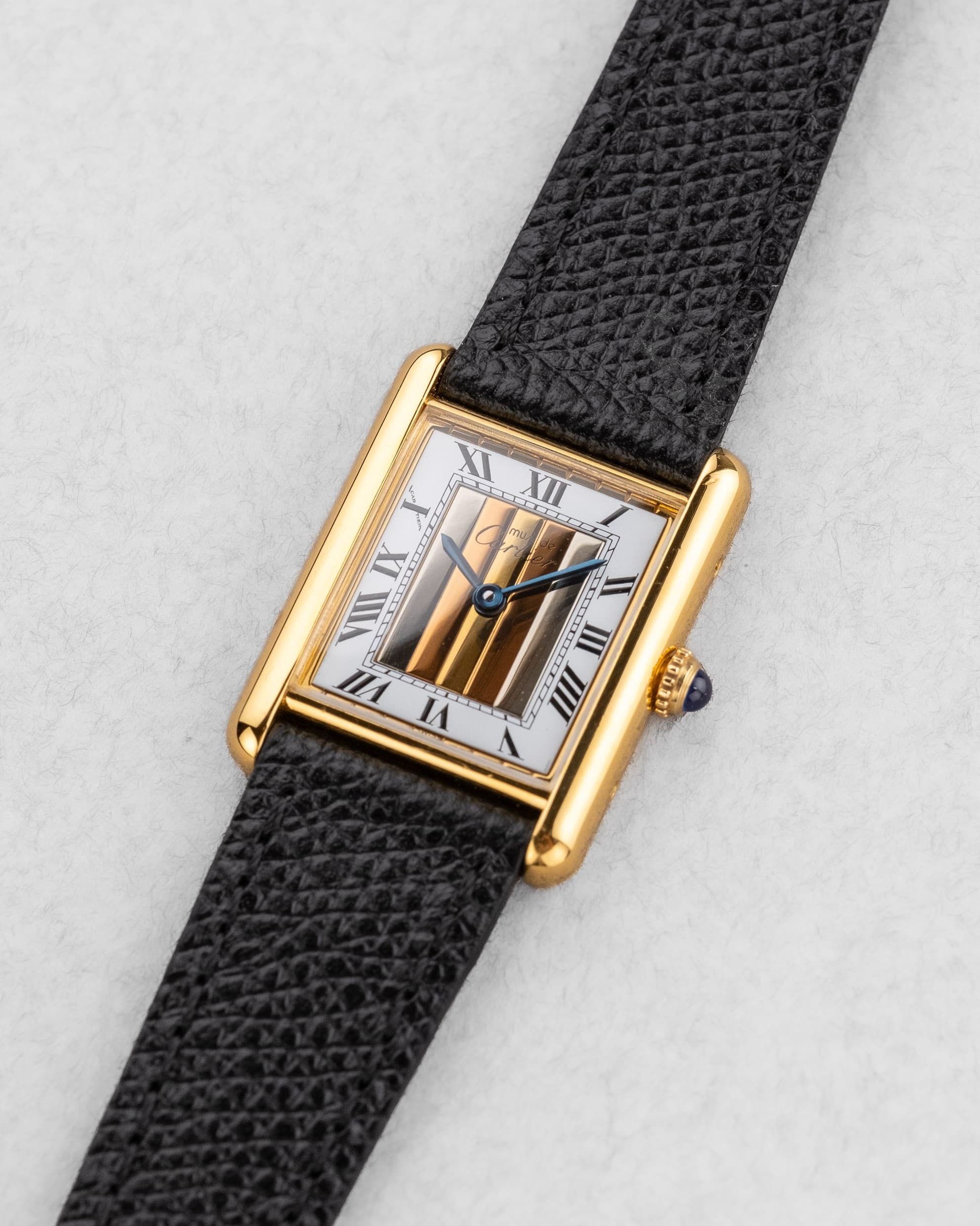 235V-qB Cartier Tank Must Quartz GM 6 « White Trinity + Roman Art Déco » - Three Quarters