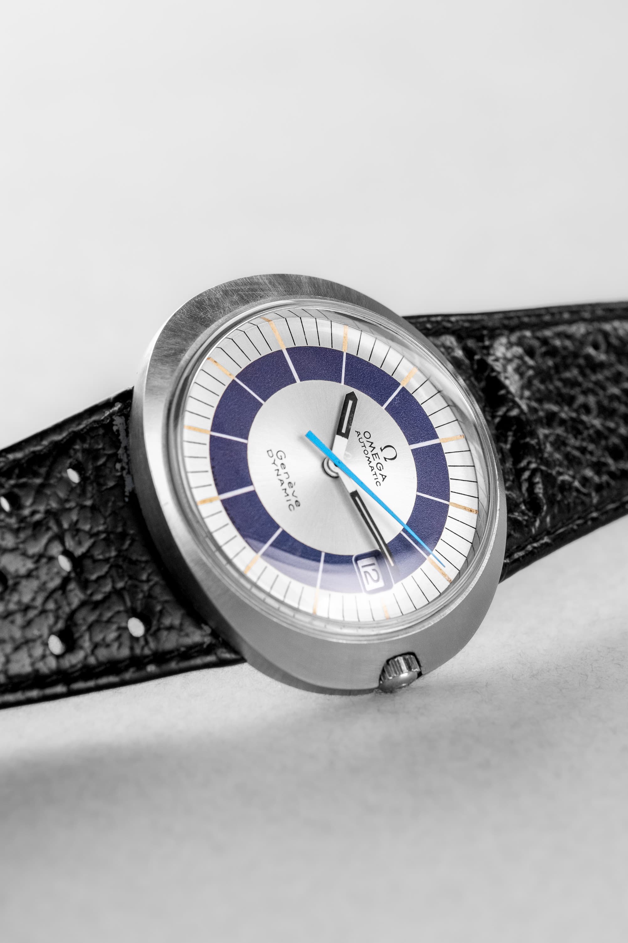 PT6P Omega Dynamic Automatic « Jumbo » réf. 166.0039 – N.O.S. - Feature