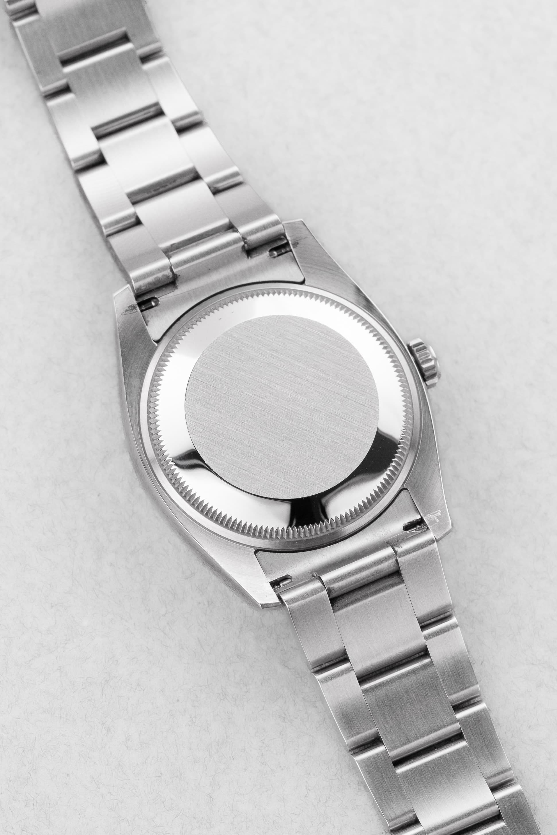 3WCY Rolex Oyster Perpetual 34 réf. 114200 de 2018 – Cadran bleu « Explorer 3-6-9 », Parfait état et Full Set - Back