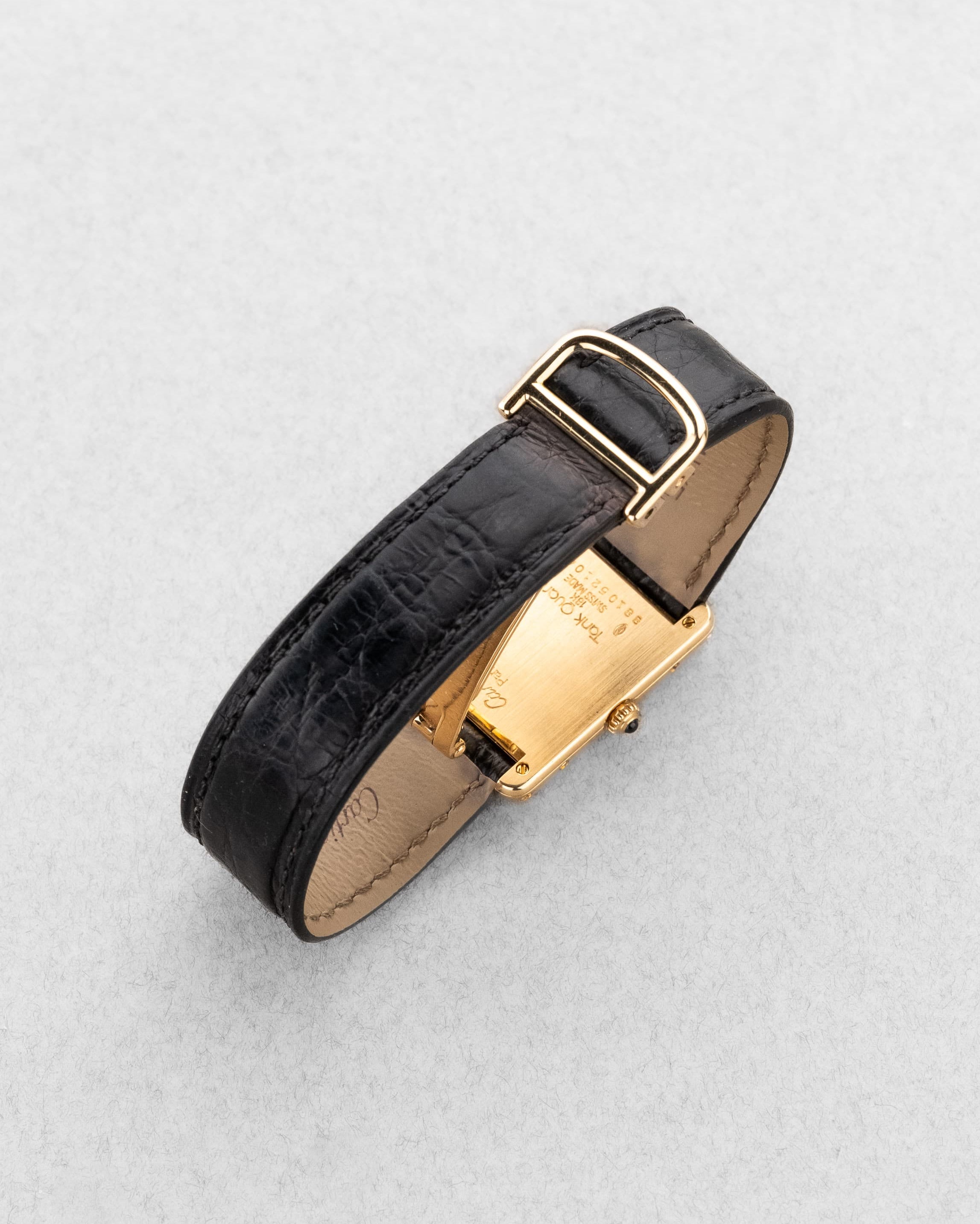 SFL7 Cartier Tank Louis réf. 88105 en or jaune, circa 1985 – Boucle déployante d'origine en or et parfait état - Buckle Outside