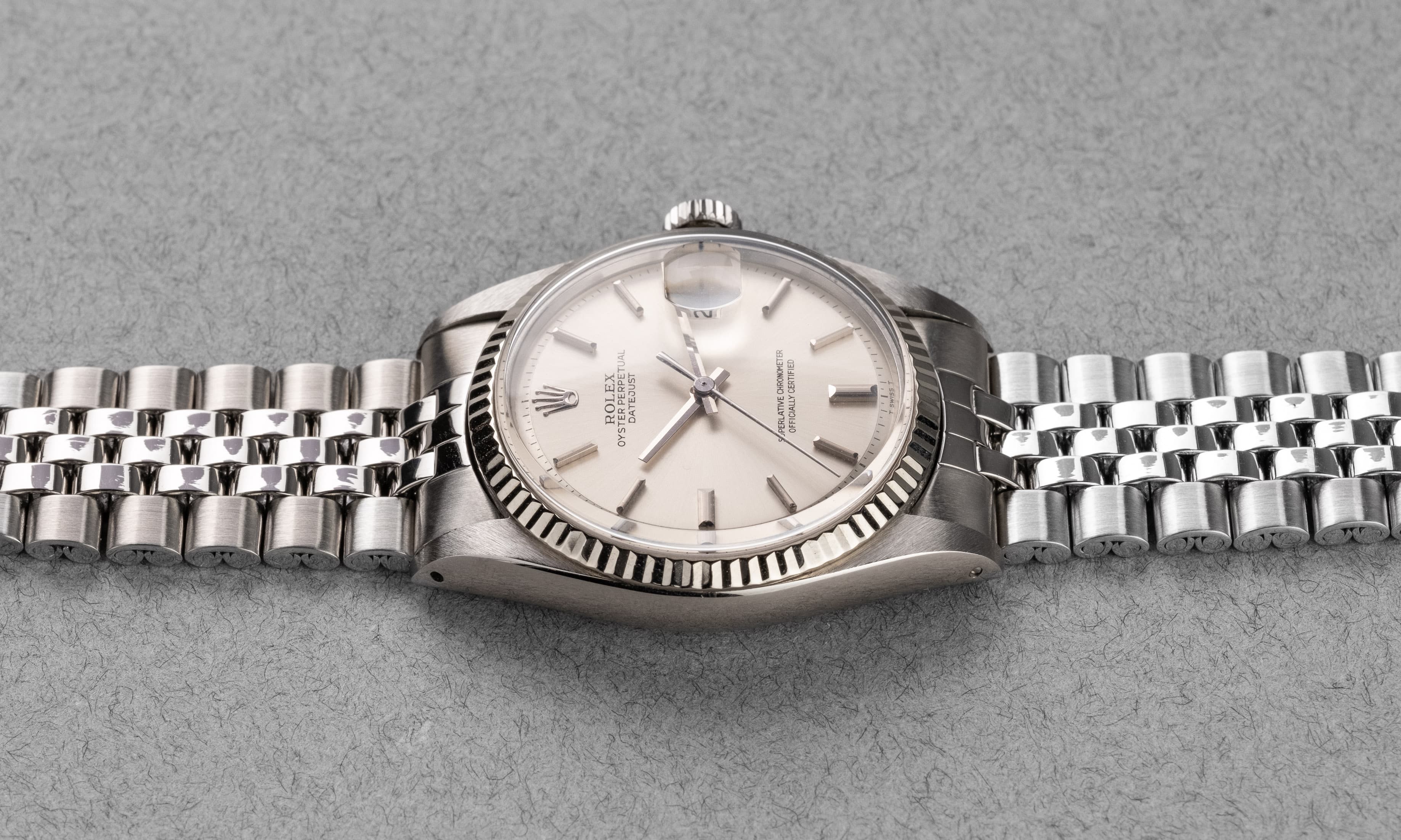4VEB Rolex Datejust 1601 « Japan No Lume » de 1973 - Left side