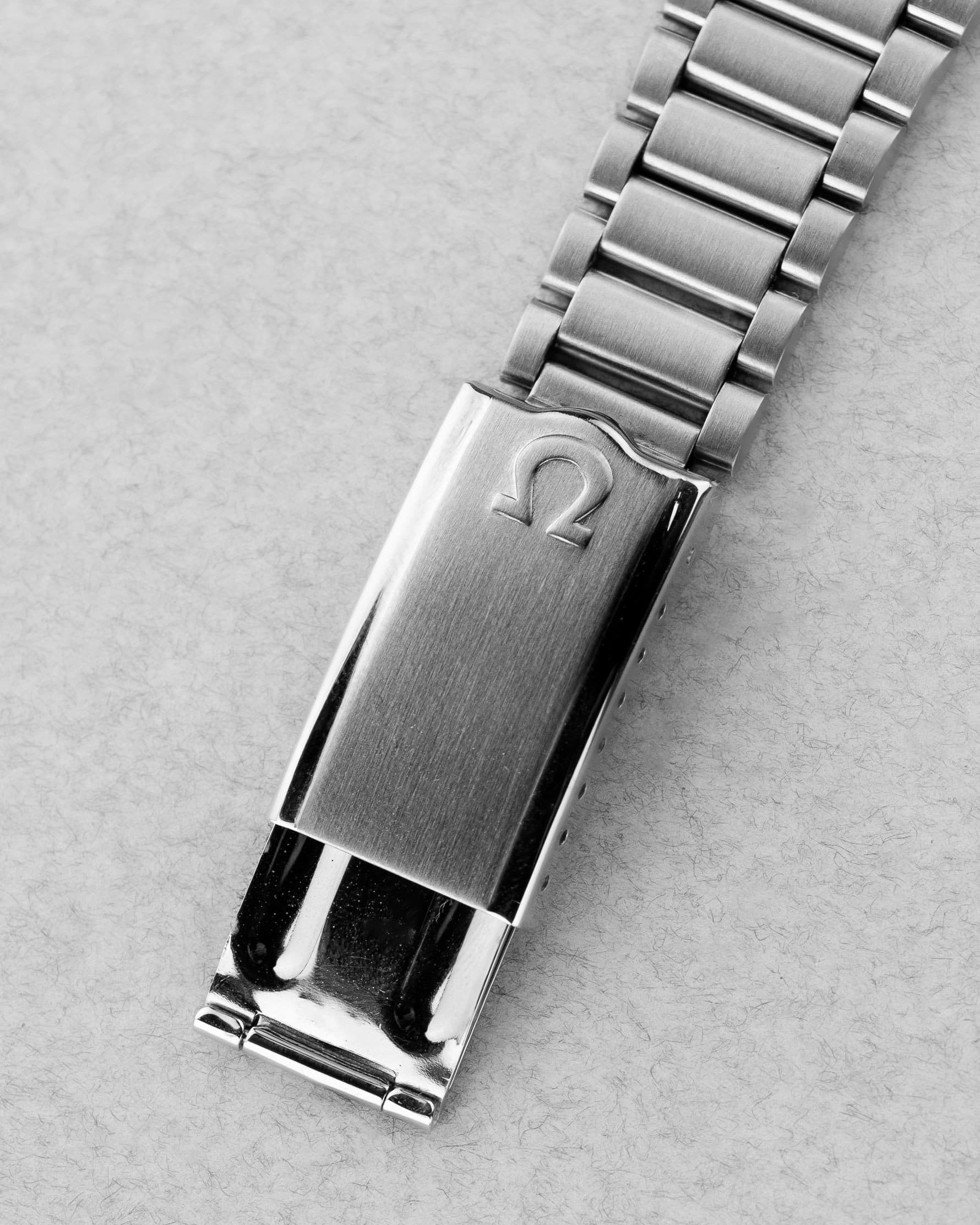 RZY8 Rare Omega Seamaster réf. 168.050 « Jumbo » Chronomètre de 1970 – Parfait état - Buckle Outside