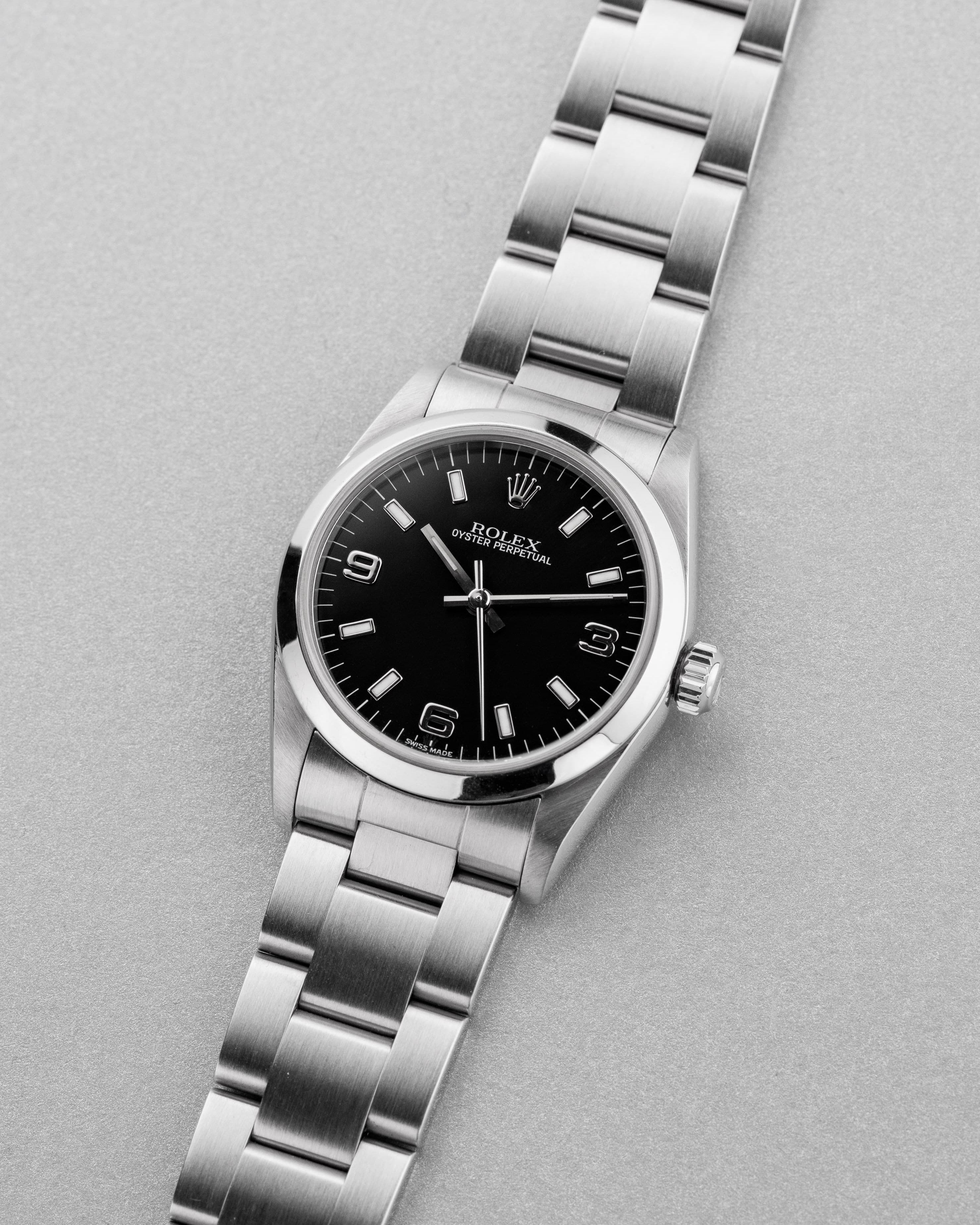 5WWQ Rolex Oyster Perpetual 31 ref. 77080 del 2000 – Quadrante nero «Explorer 3-6-9» - Tre quarti
