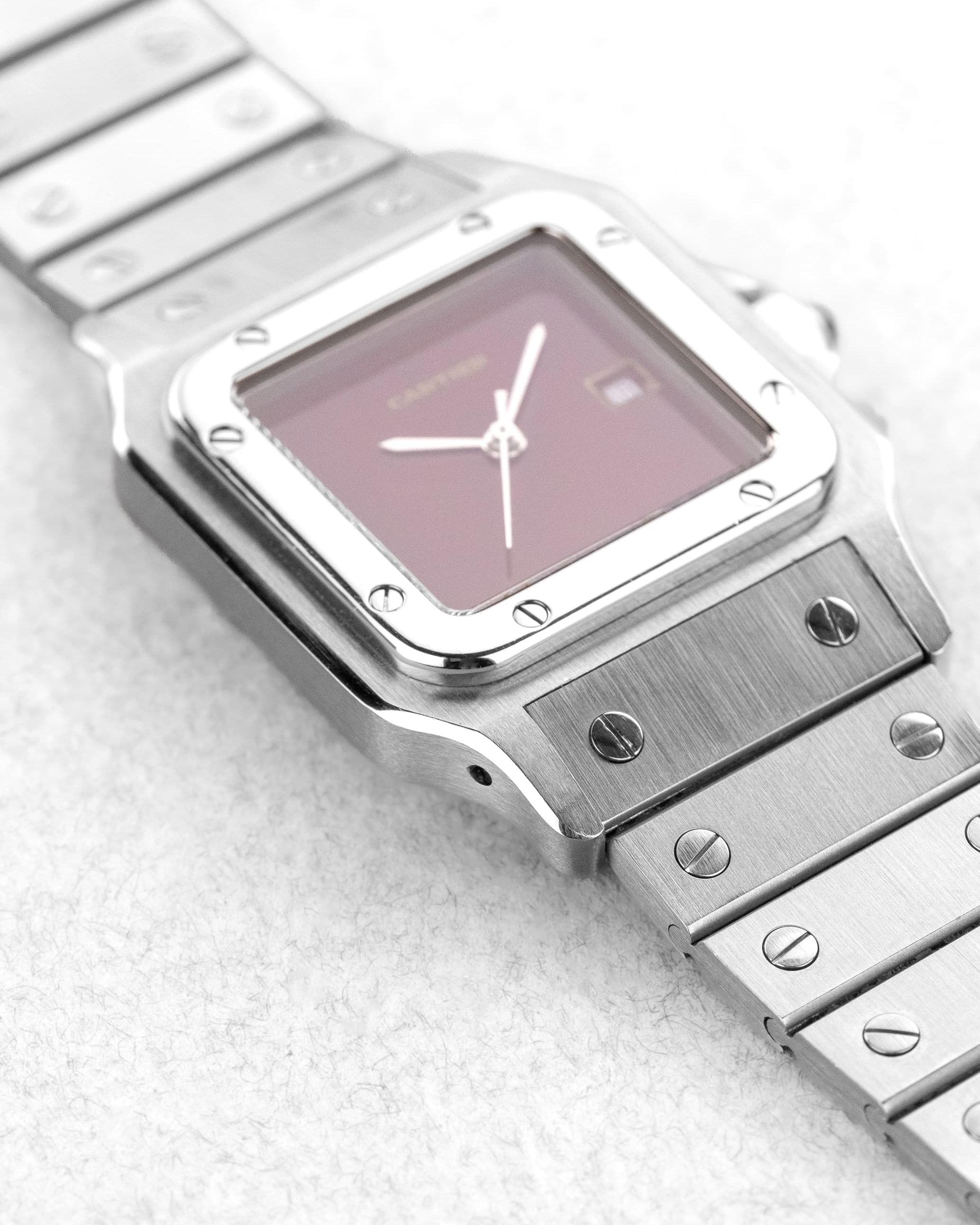 39PK Cartier Santos Carrée « Red/Burgundy » réf. 2960 – « SWISS Only » - Feature