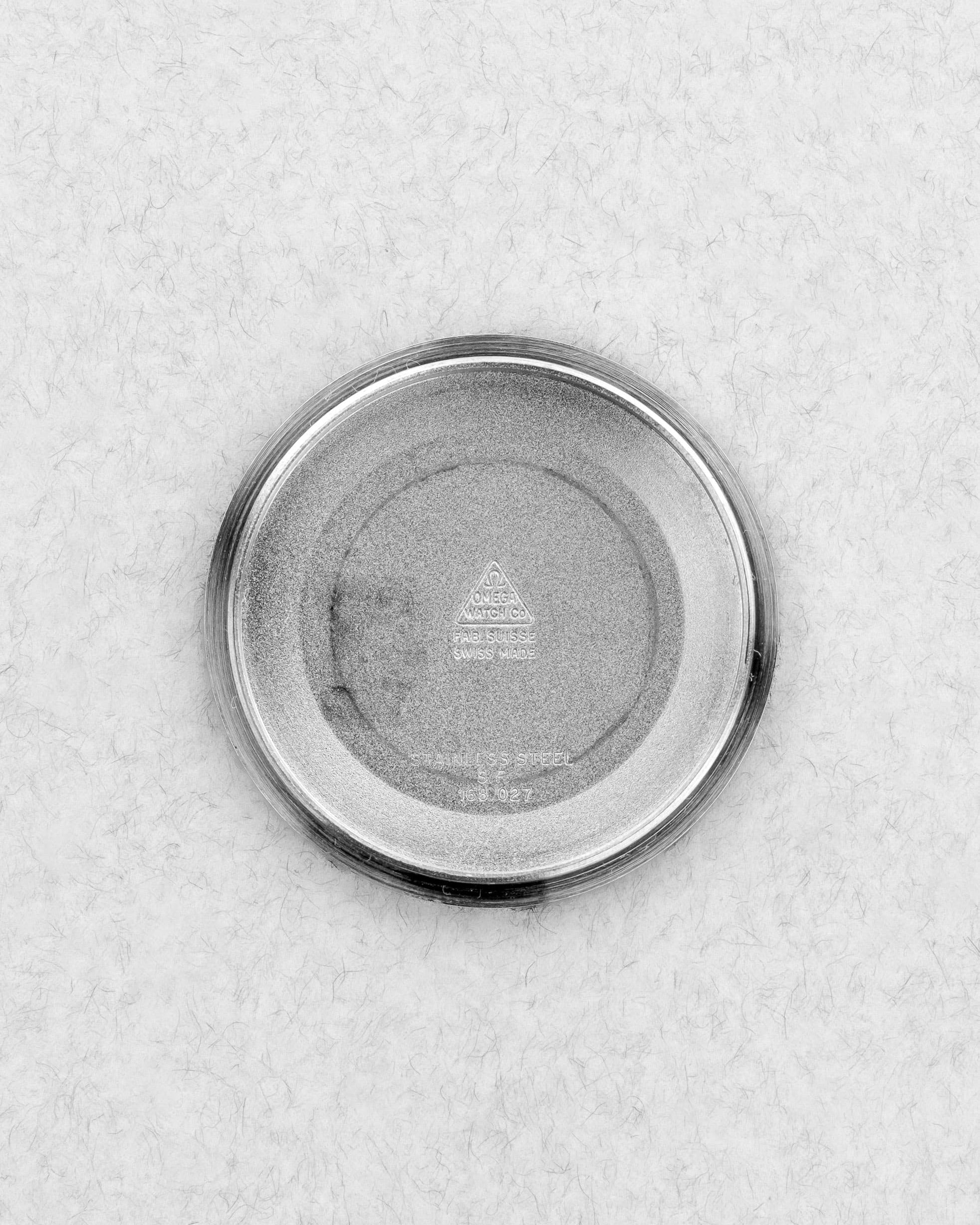 EPLS Omega Constellation « C-Shape Linen Dial/Cadran Lin » 168.027 de 1968 - Inside case back