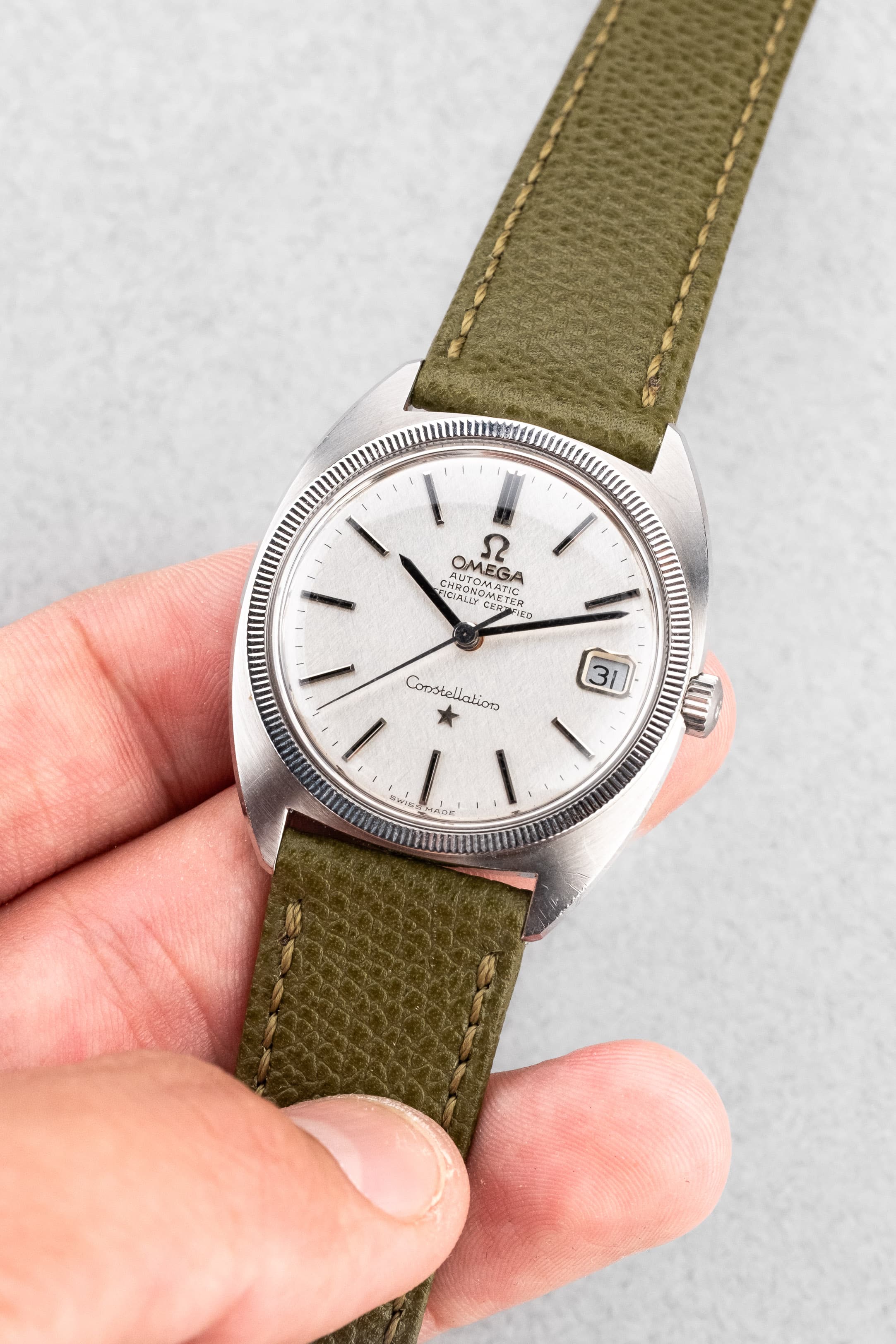 EPLS Omega Constellation « C-Shape Linen Dial/Cadran Lin » 168.027 de 1968 - Lifestyle
