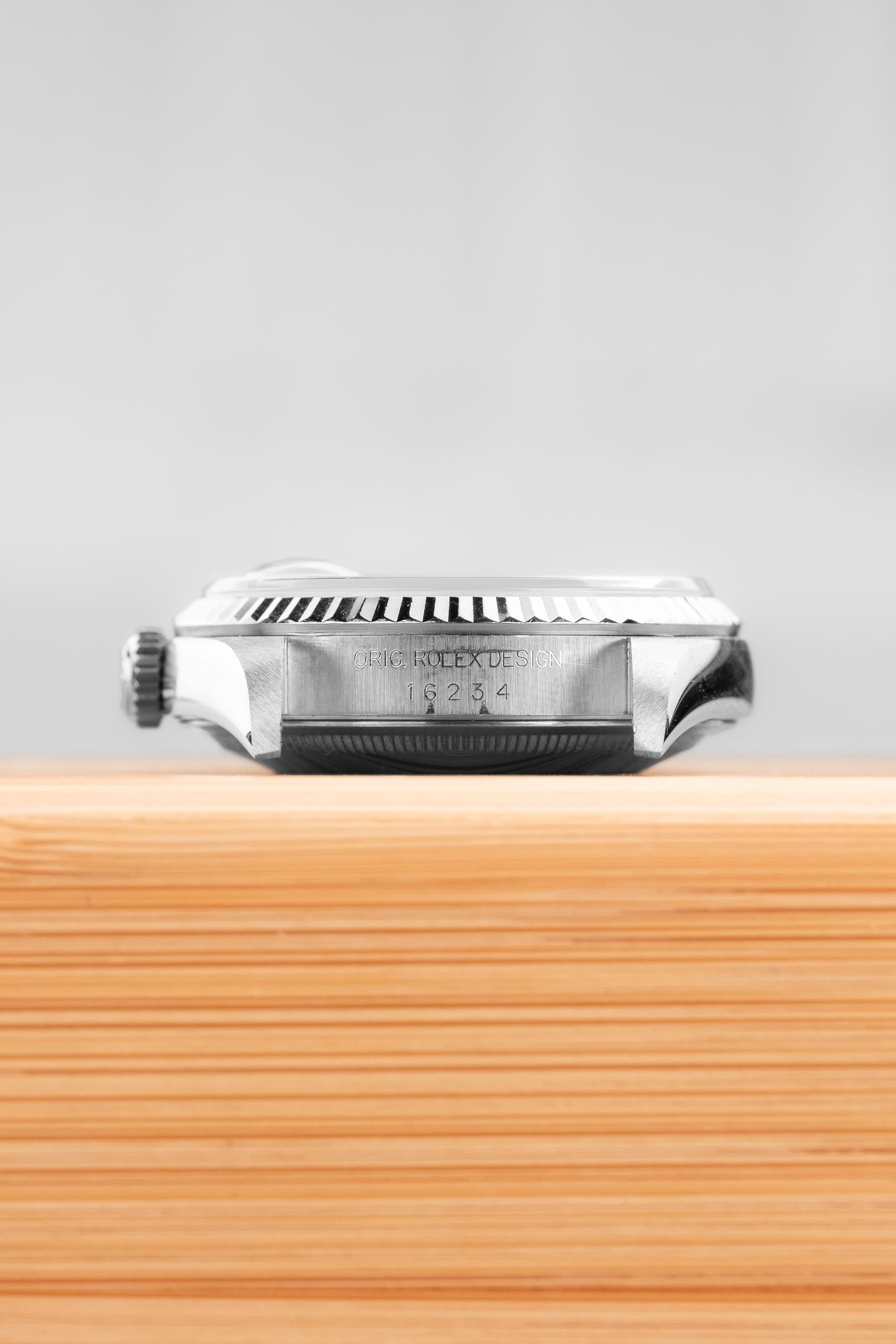 S2X5 Rolex Datejust 16234 « Silver » de 1996 - Lugs - Reference