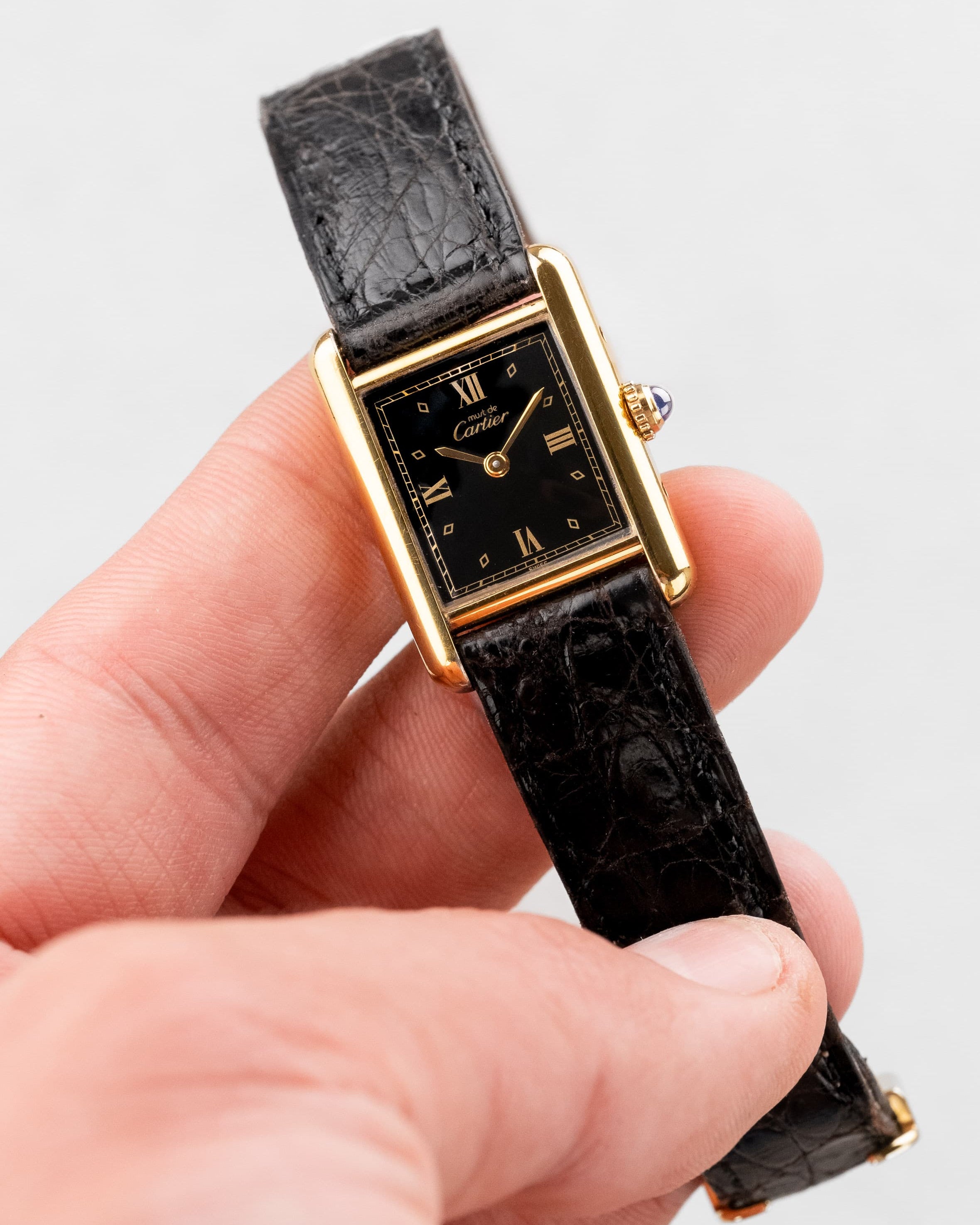 6SAN-Zt Cartier Tank Must Quartz Lady « Black Gold Diamonds » - Front