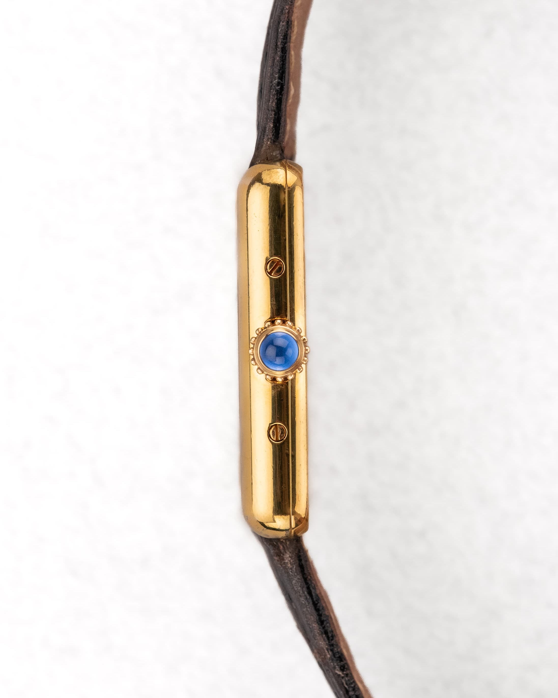 6SAN-wu Cartier Tank Must Quartz Lady « Black Gold Diamonds » - Right side