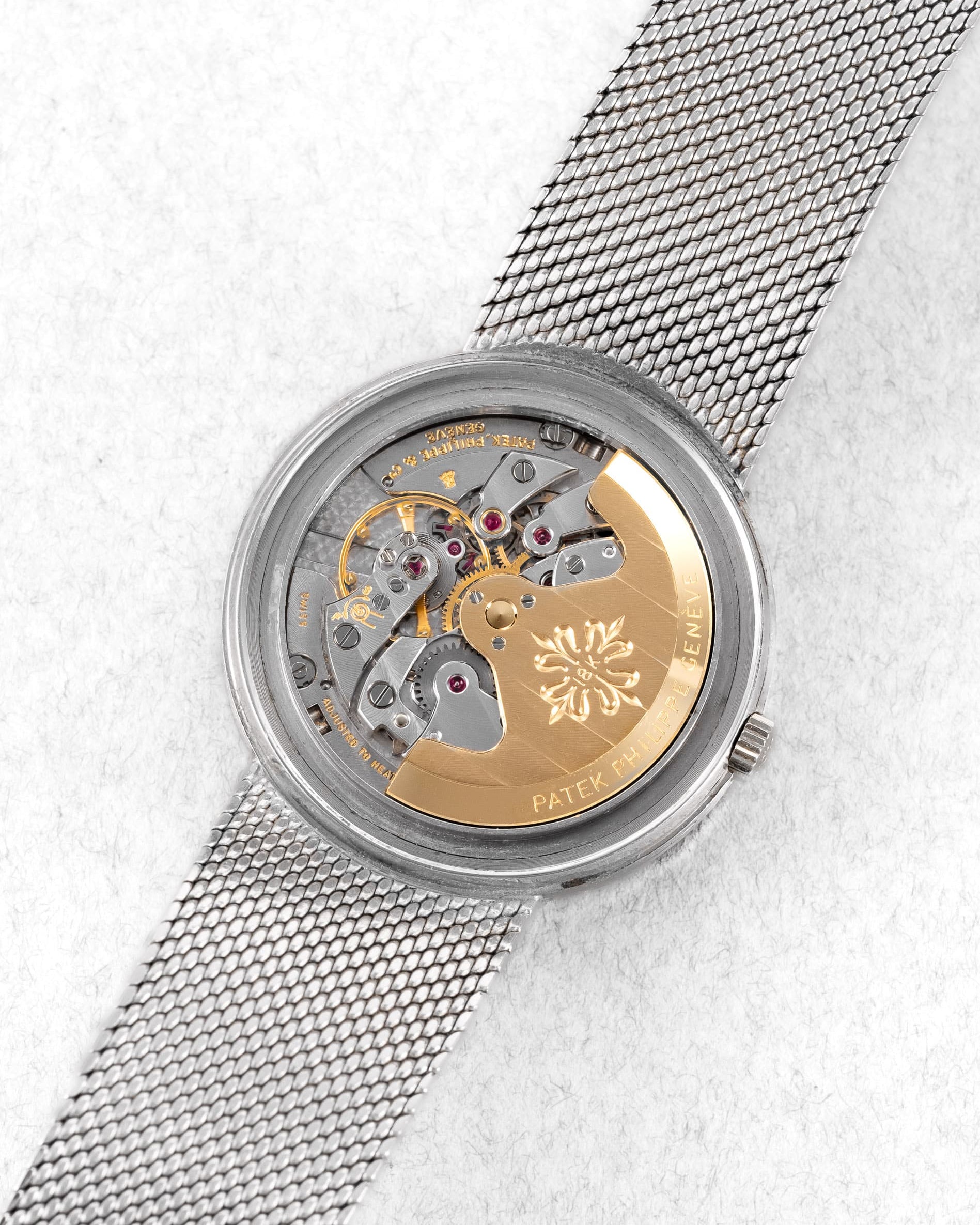 6TFR Patek Philippe Calatrava 3445/6 Automatique « Florentine » en or blanc circa 1968 - Movement