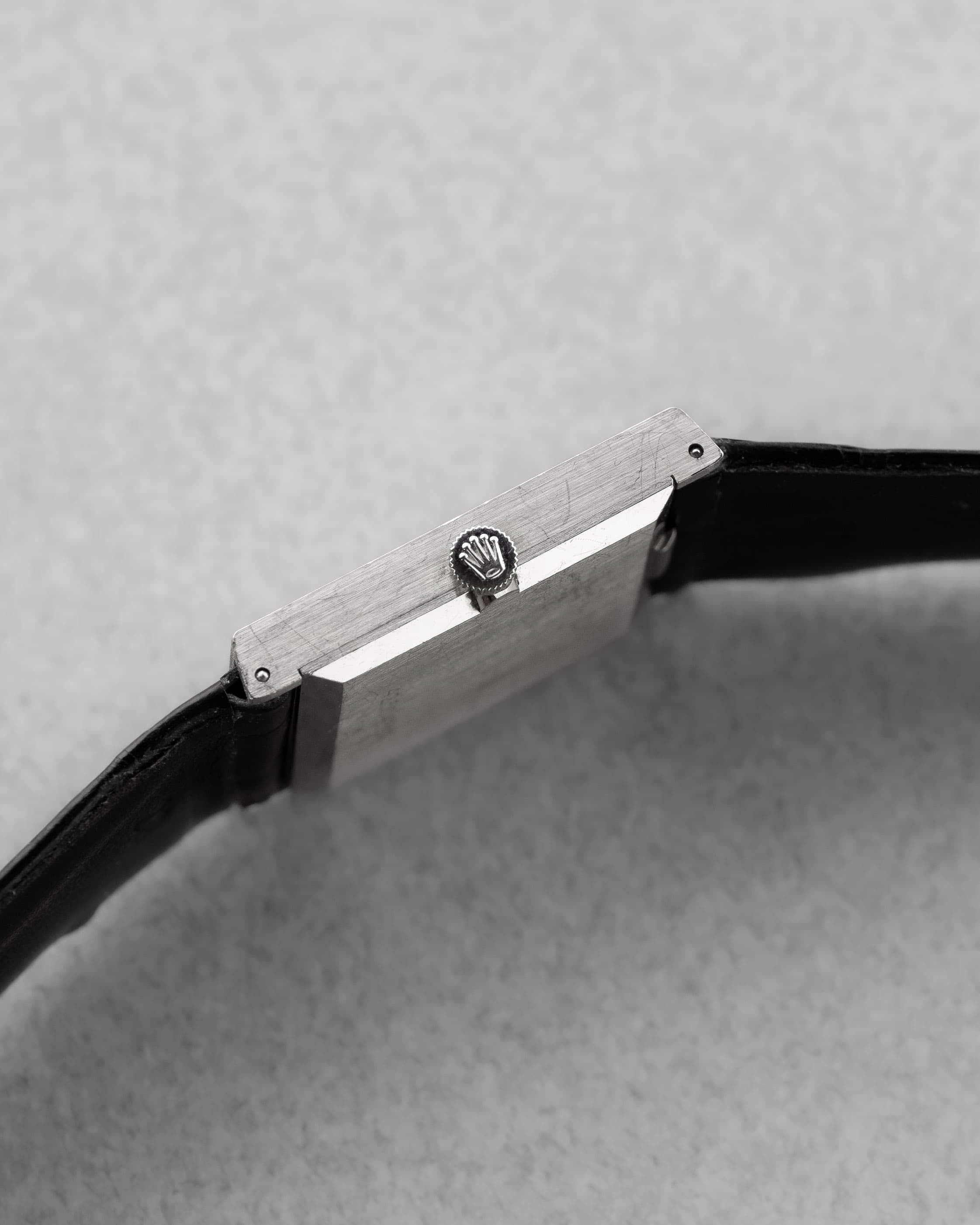 6ZEM-3H Rolex Cellini réf. 4014 en or blanc de 1976 – Jamais polie - Right side