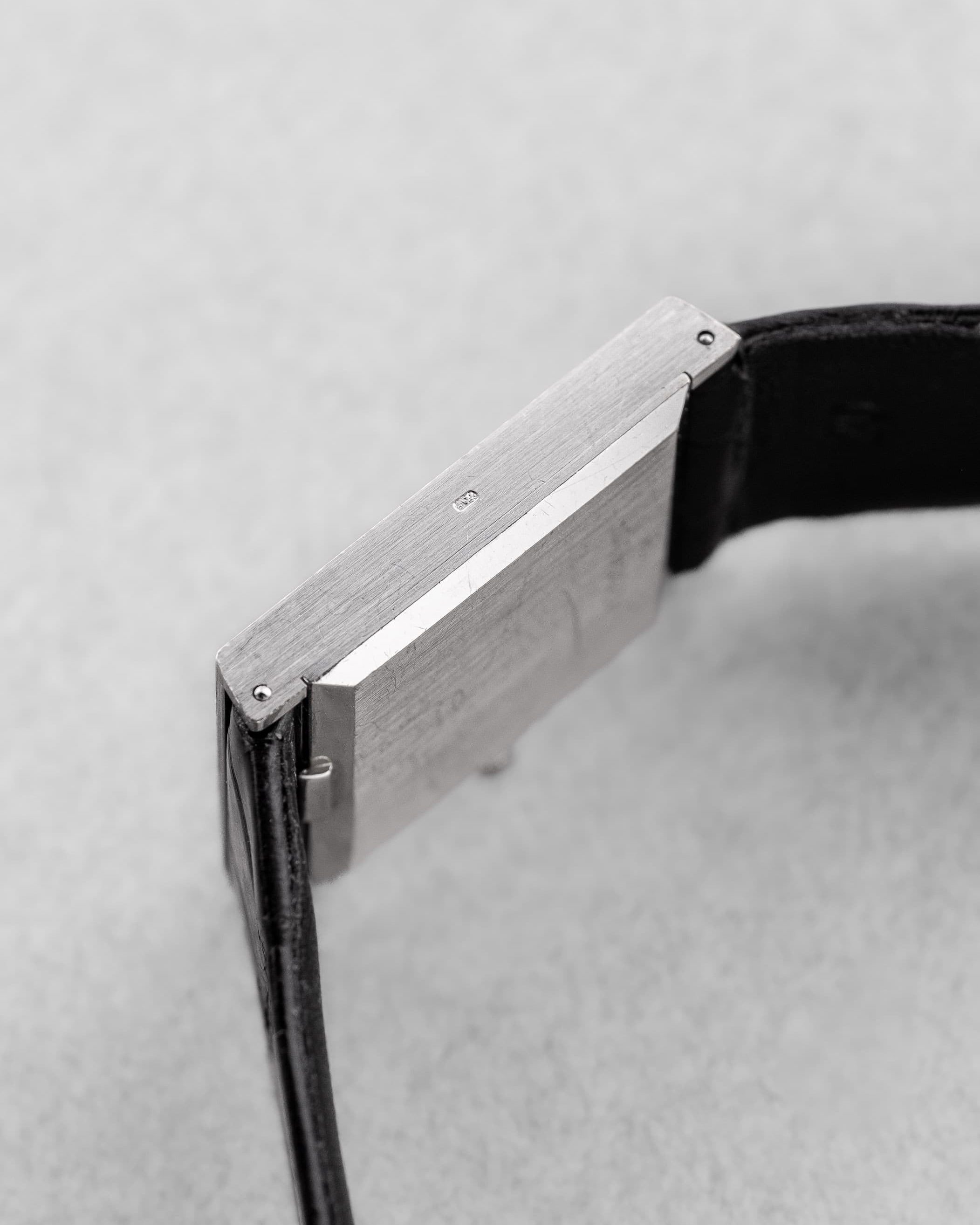 6ZEM-5m Rolex Cellini réf. 4014 en or blanc de 1976 – Jamais polie - Left side