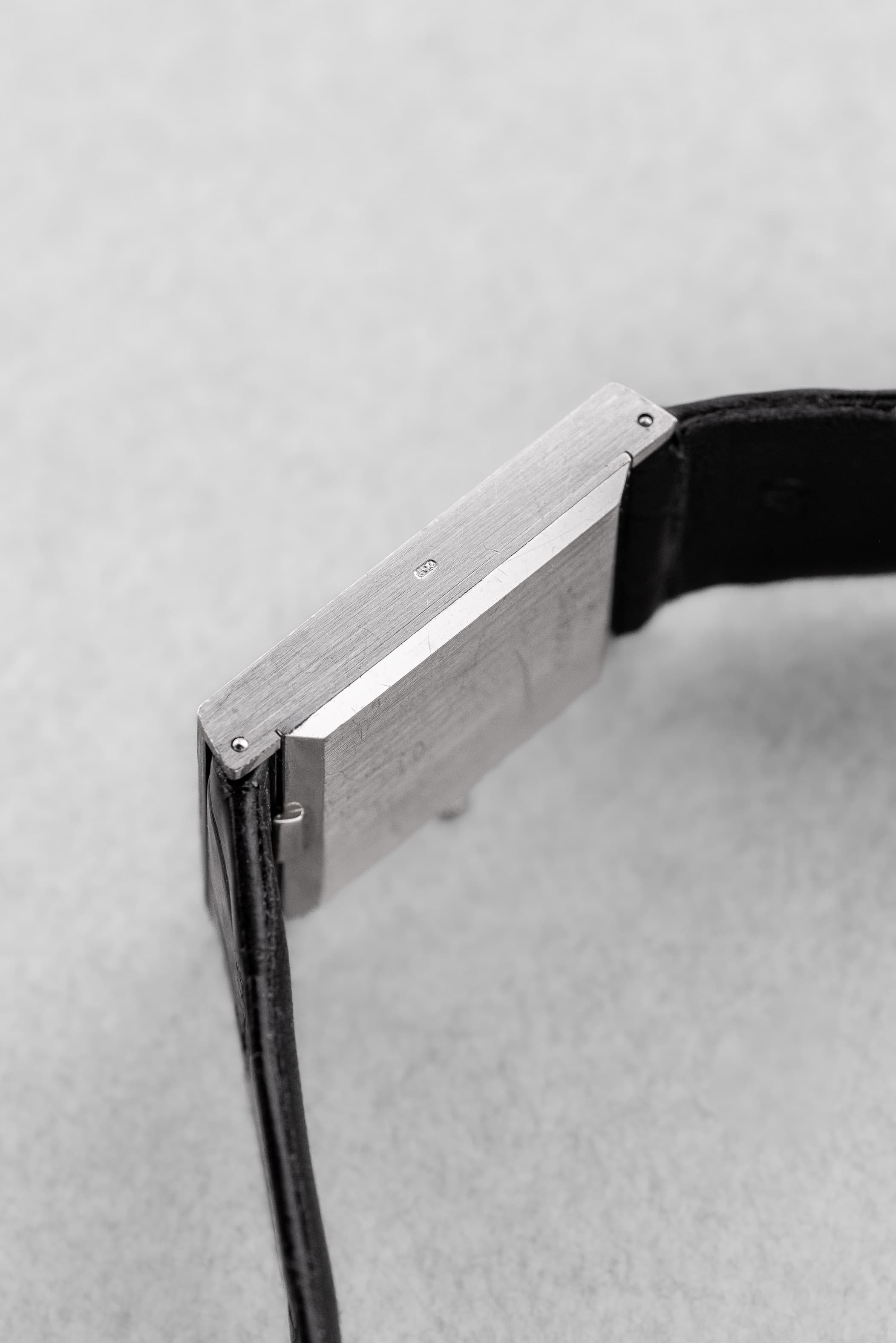 6ZEM-5m Rolex Cellini ref. 4014 ホワイトゴールド、1976年製 – 未研磨 - 左側面