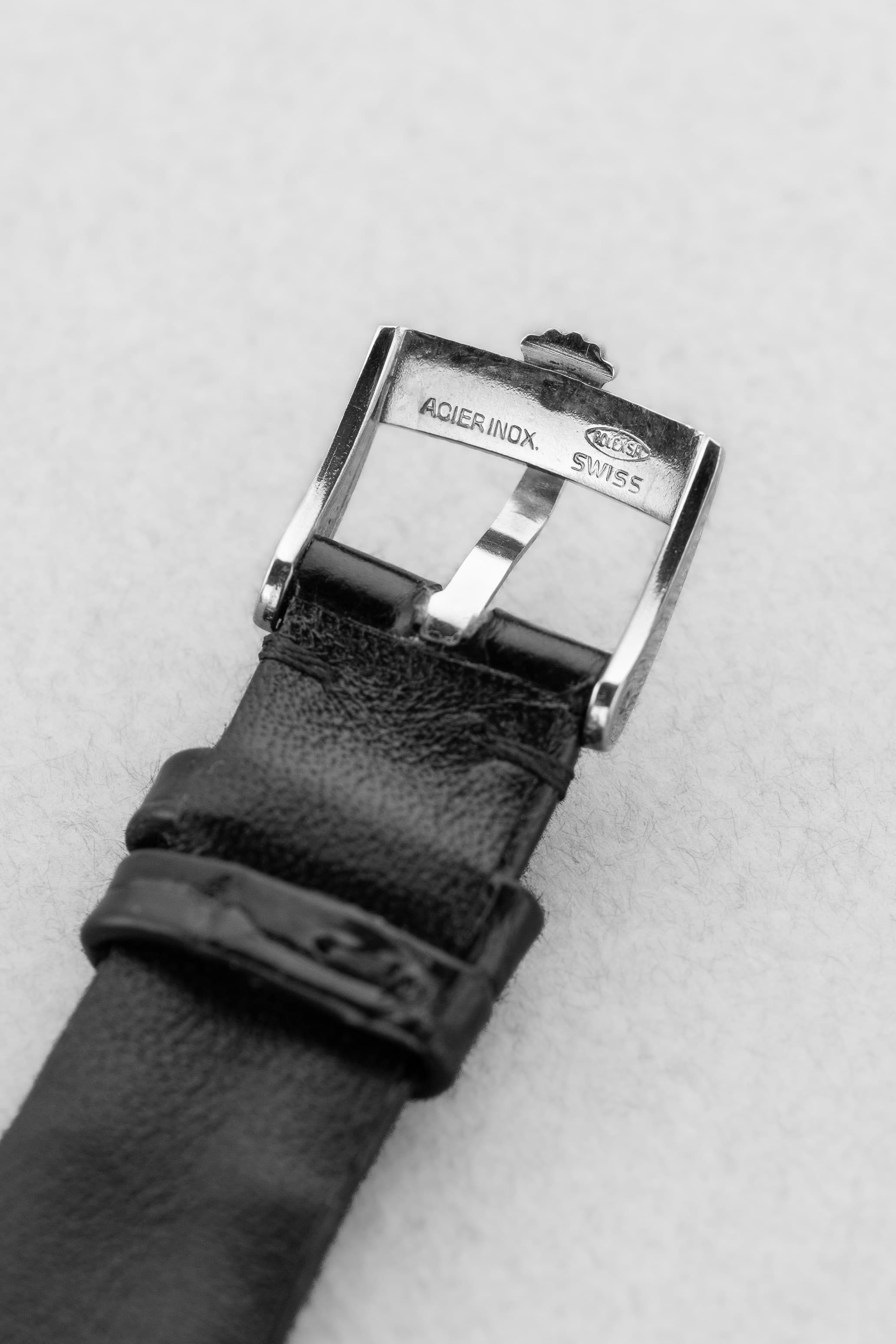 6ZEM-cg Rolex Cellini ref. 4014 ホワイトゴールド、1976年製 – 未研磨 - バックル内側