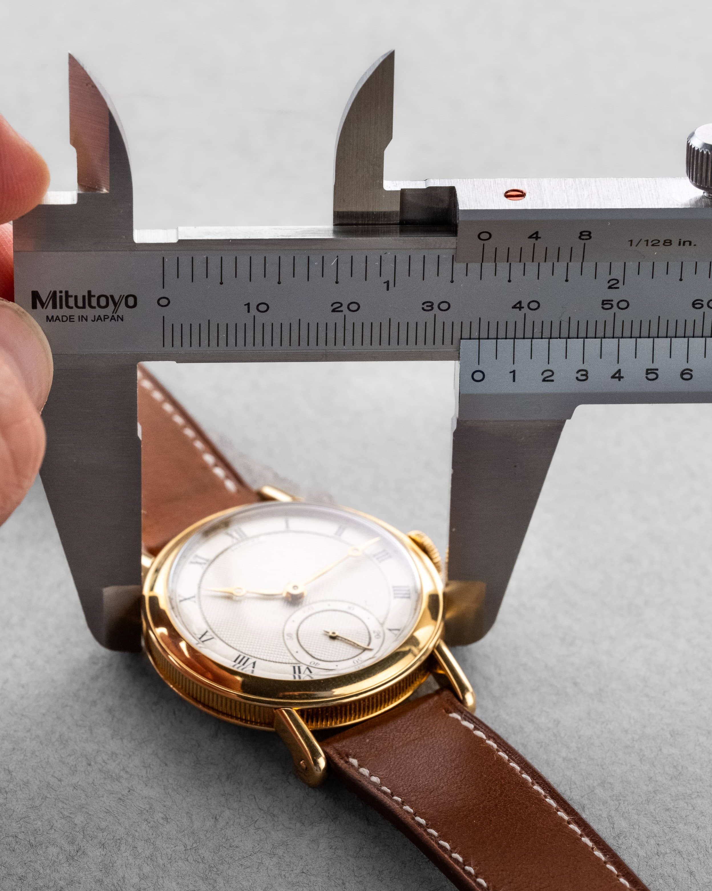 8TCB Extraordinaire Breguet « Empire » en or jaune, vendue en 1957 - Feature