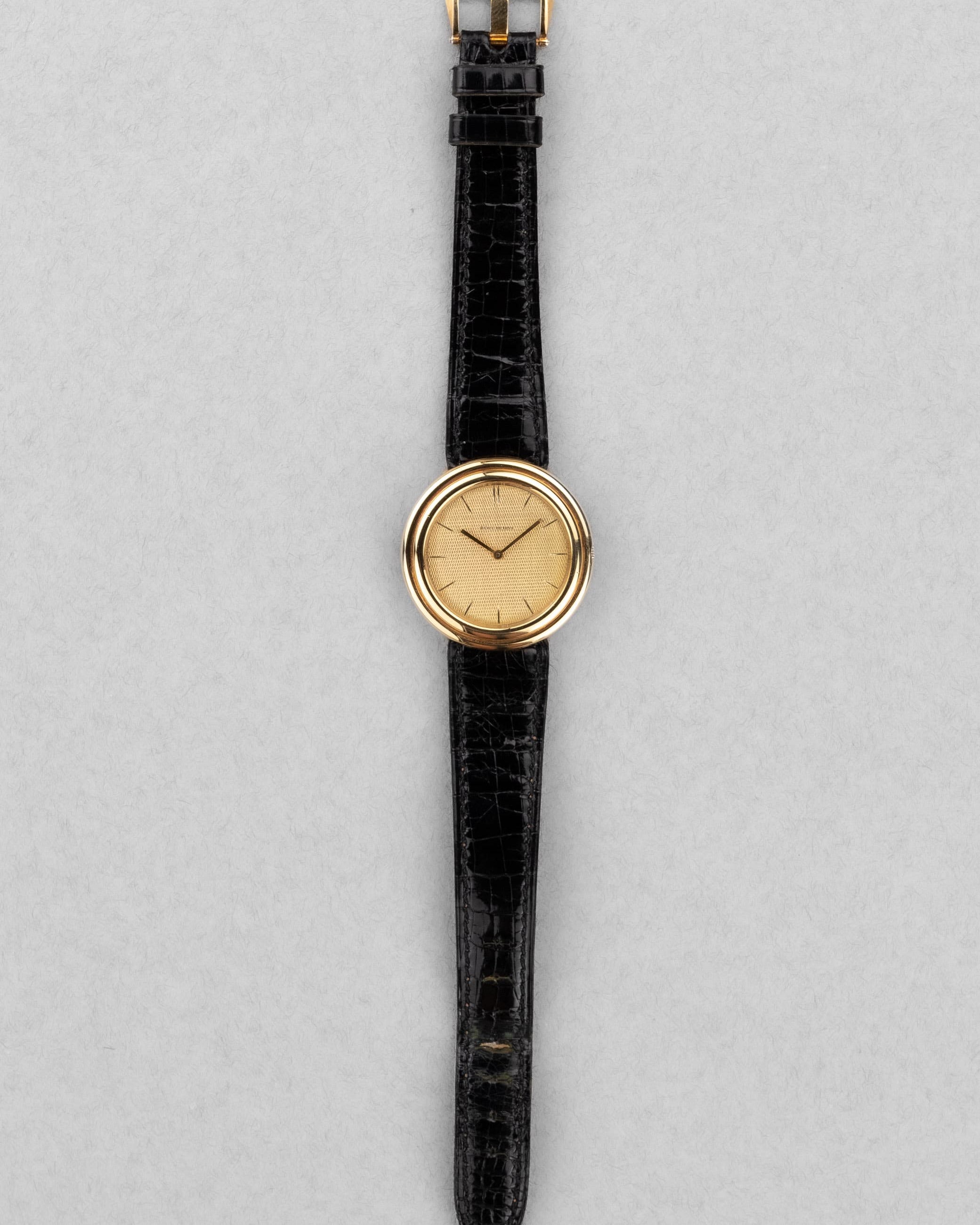 AUJY Rare Boucheron « Disco Volante » en or jaune - Overview