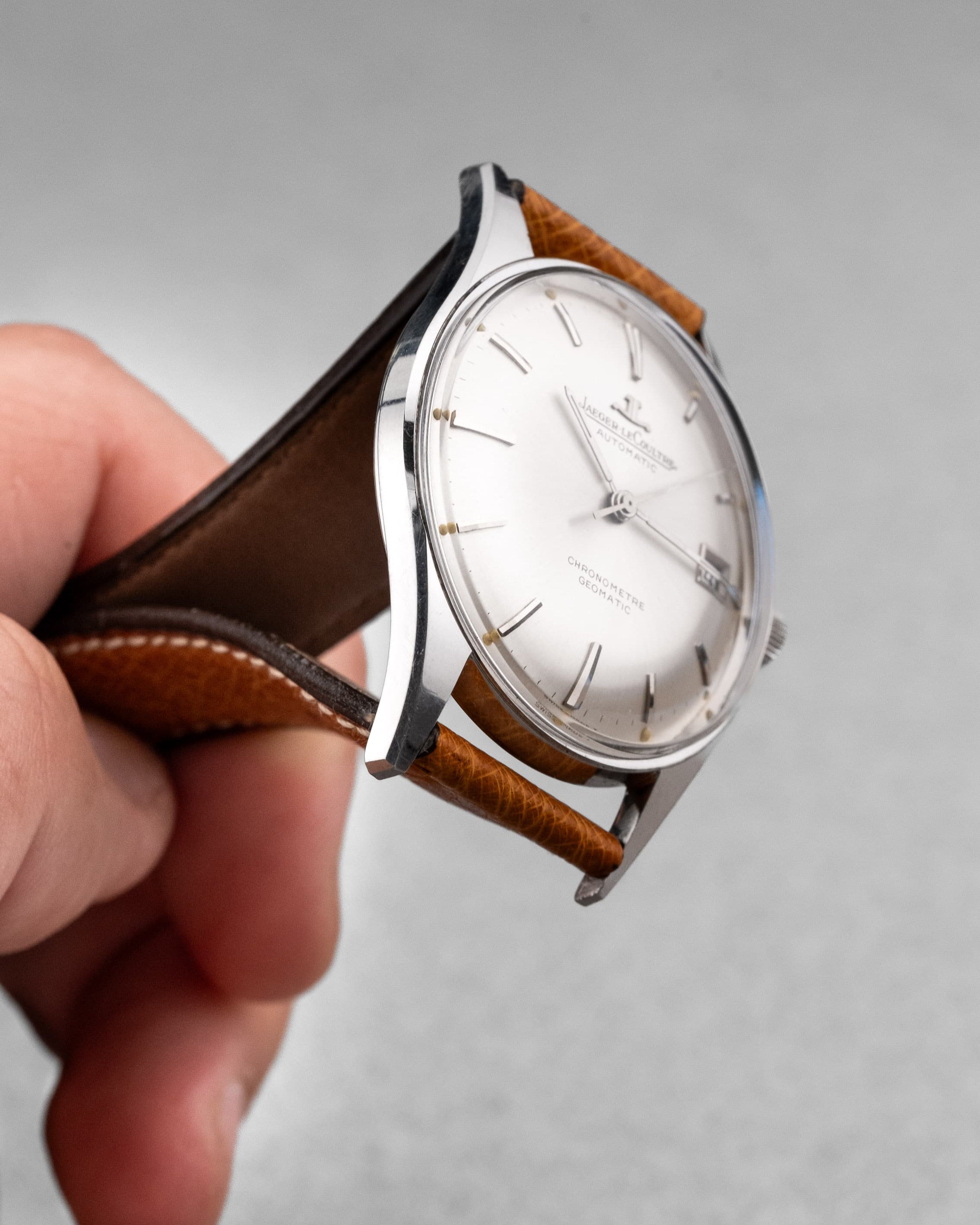 AY2Y-P8 Exceptionnelle Jaeger-LeCoultre Chronomètre Geomatic E399 en acier, circa 1962 – Jamais polie - Feature