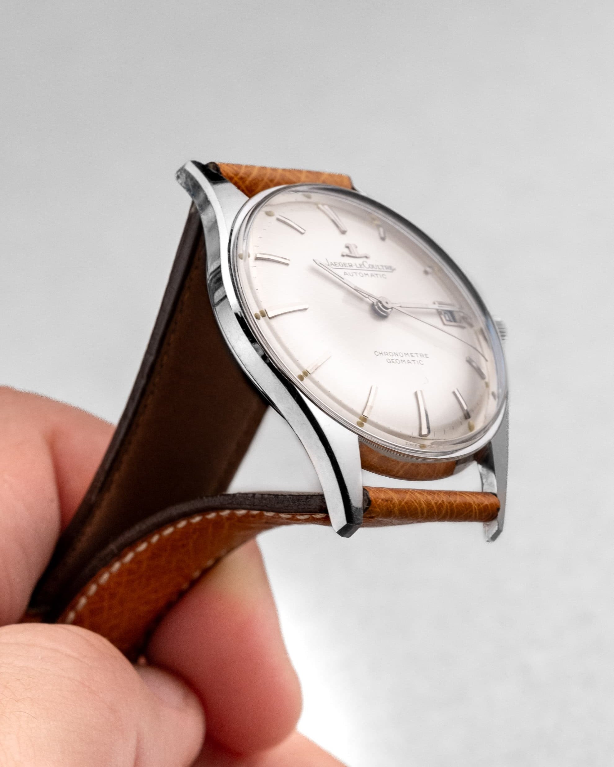 AY2Y-iI Exceptionnelle Jaeger-LeCoultre Chronomètre Geomatic E399 en acier, circa 1962 – Jamais polie - Feature