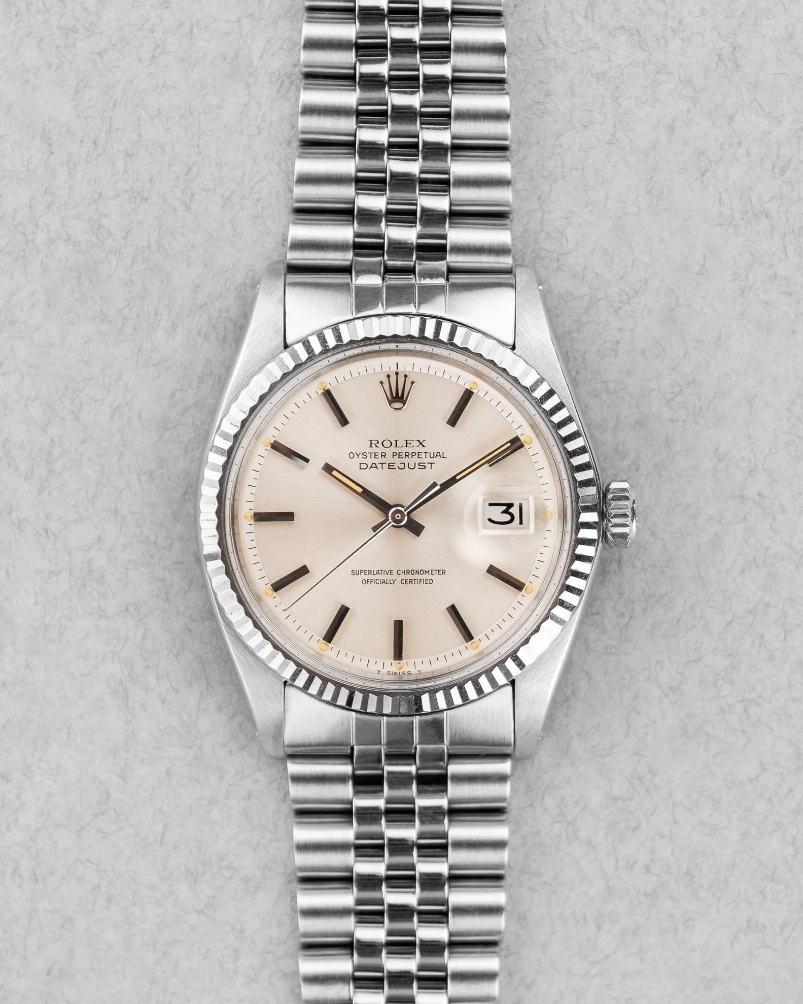 B8SG Rolex Datejust 1601 de 1971 – Superbe et Full Set - Front