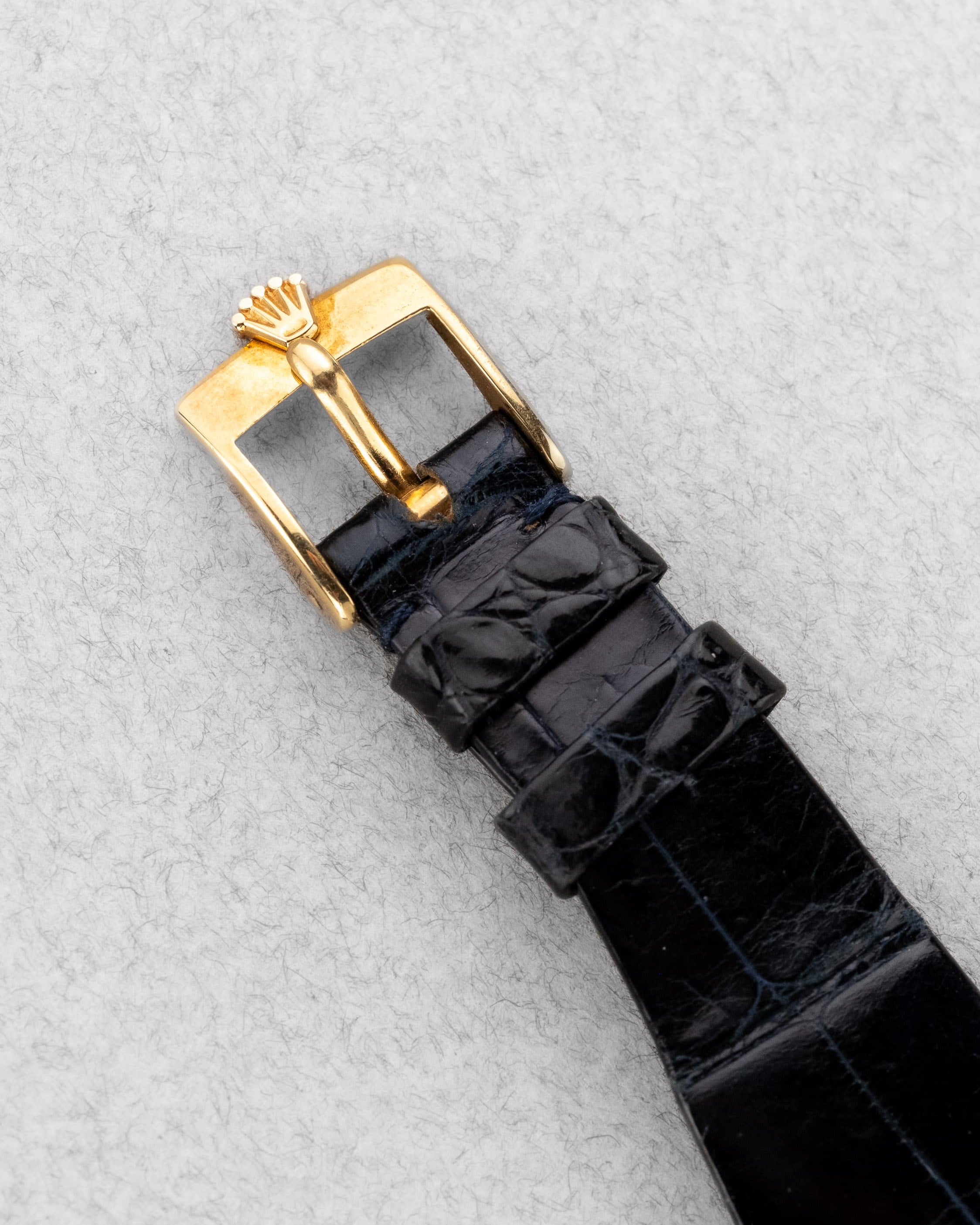 BSPW Superbe et Rare Rolex Cellini/Midas réf. 5072 en or jaune et cadran bleu de 1981 – 100% d'origine - Buckle Outside