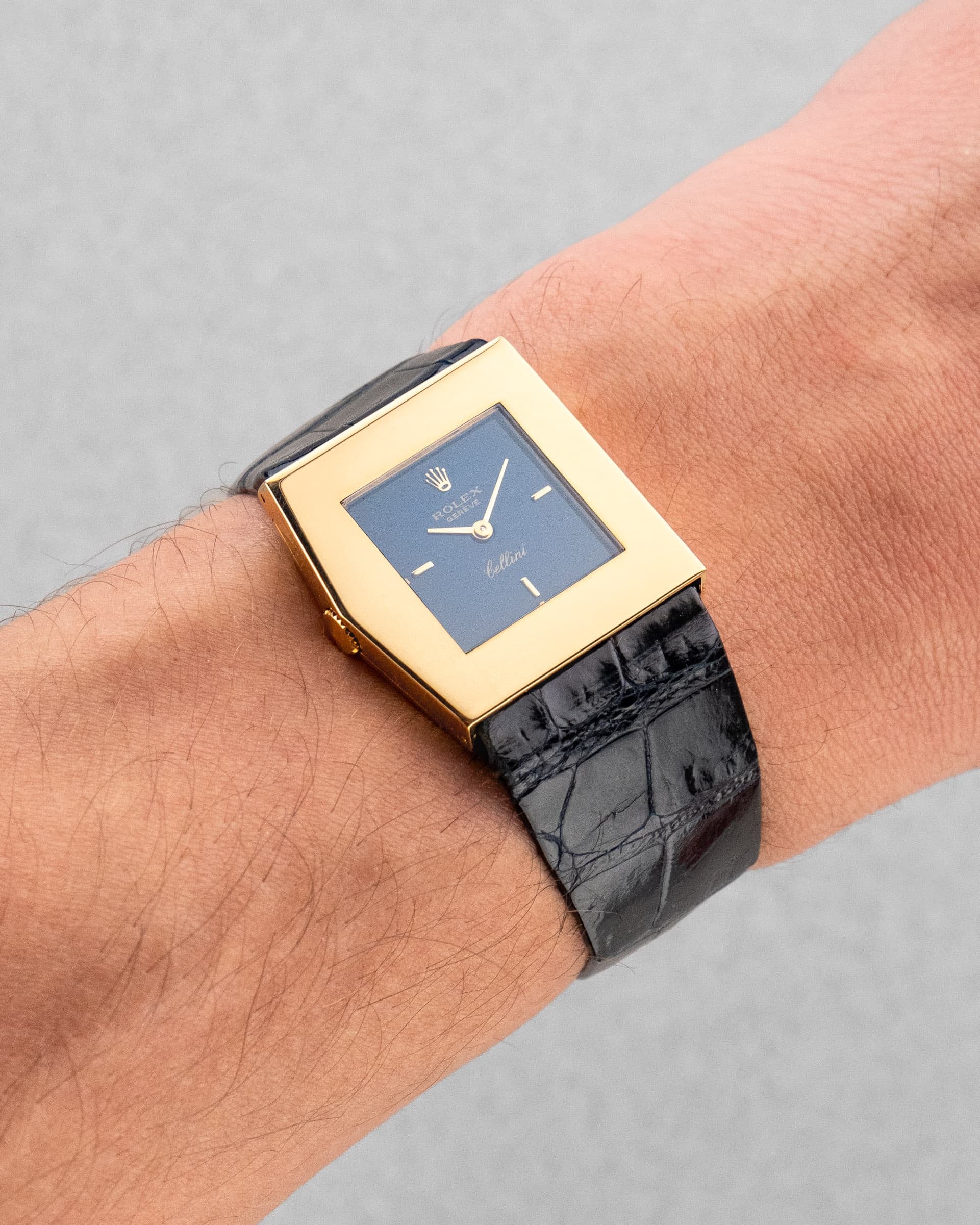 BSPW Superbe et Rare Rolex Cellini/Midas réf. 5072 en or jaune et cadran bleu de 1981 – 100% d'origine - Wristshot