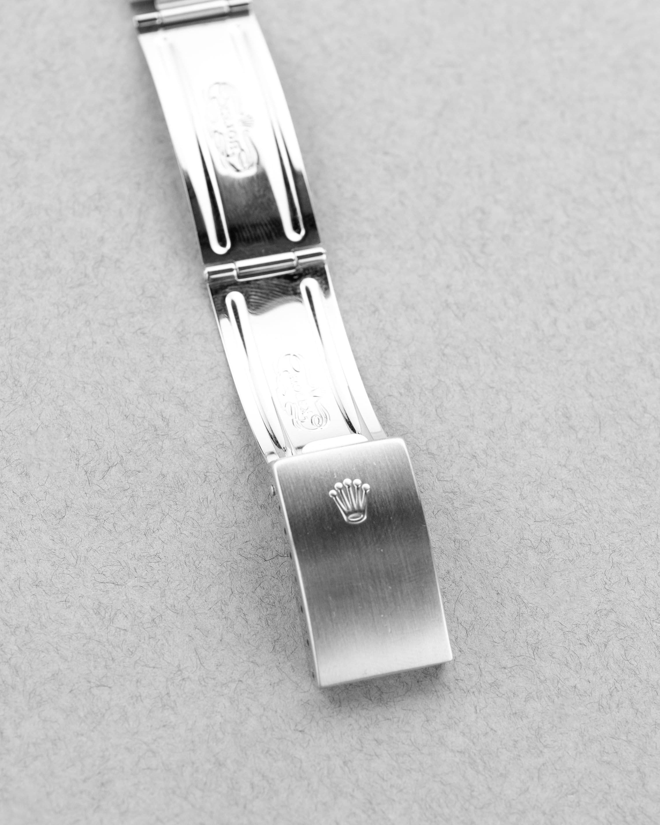 BZFY Rolex Datejust 16200 Bleue de 2002 – Full Set - Buckle Outside