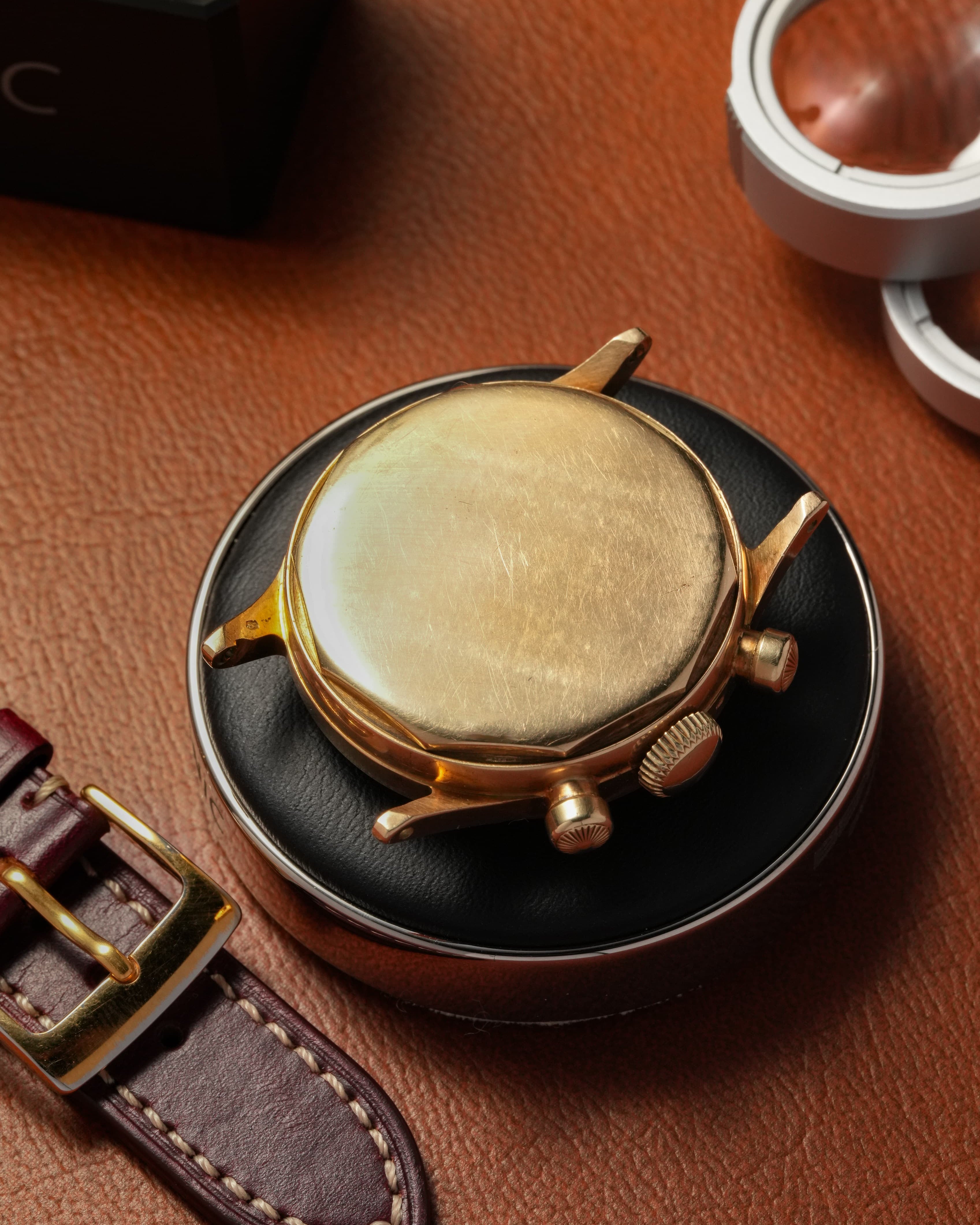 C9AB Rarissime Mido Multi-Centerchrono en or massif 14 carats, circa 1945 - Back