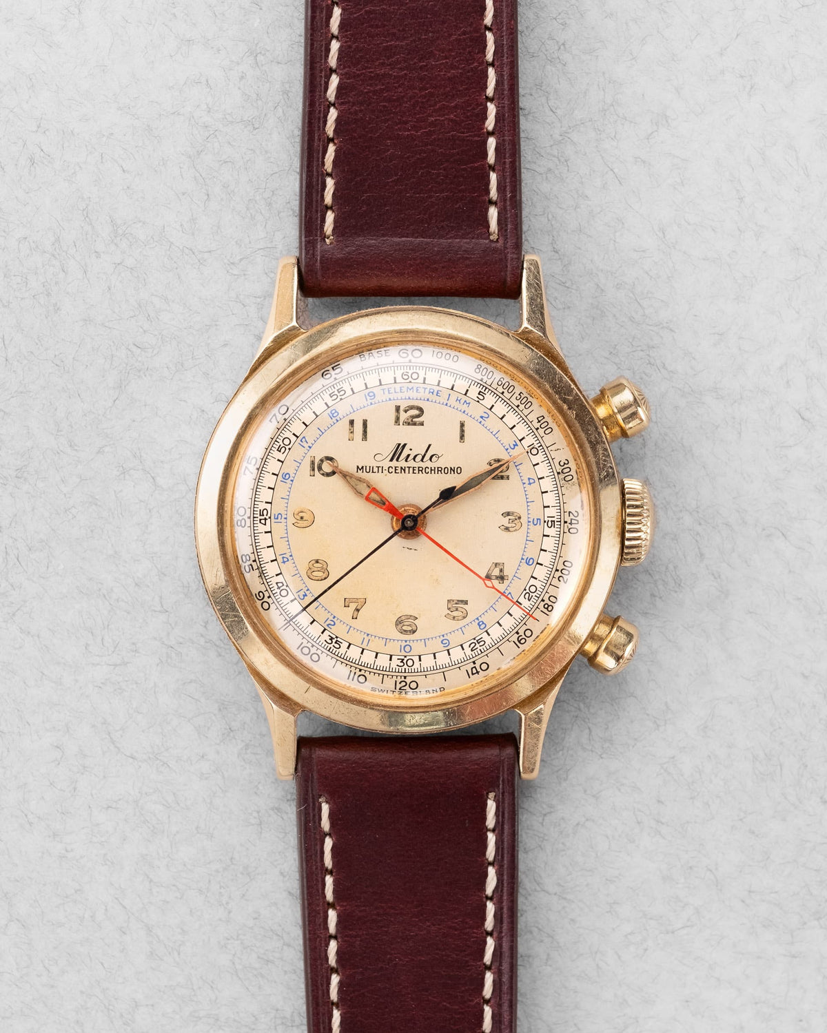 C9AB Rarissimo Mido Multi-Centerchrono in oro massiccio 14 carati, circa 1945 - Fronte