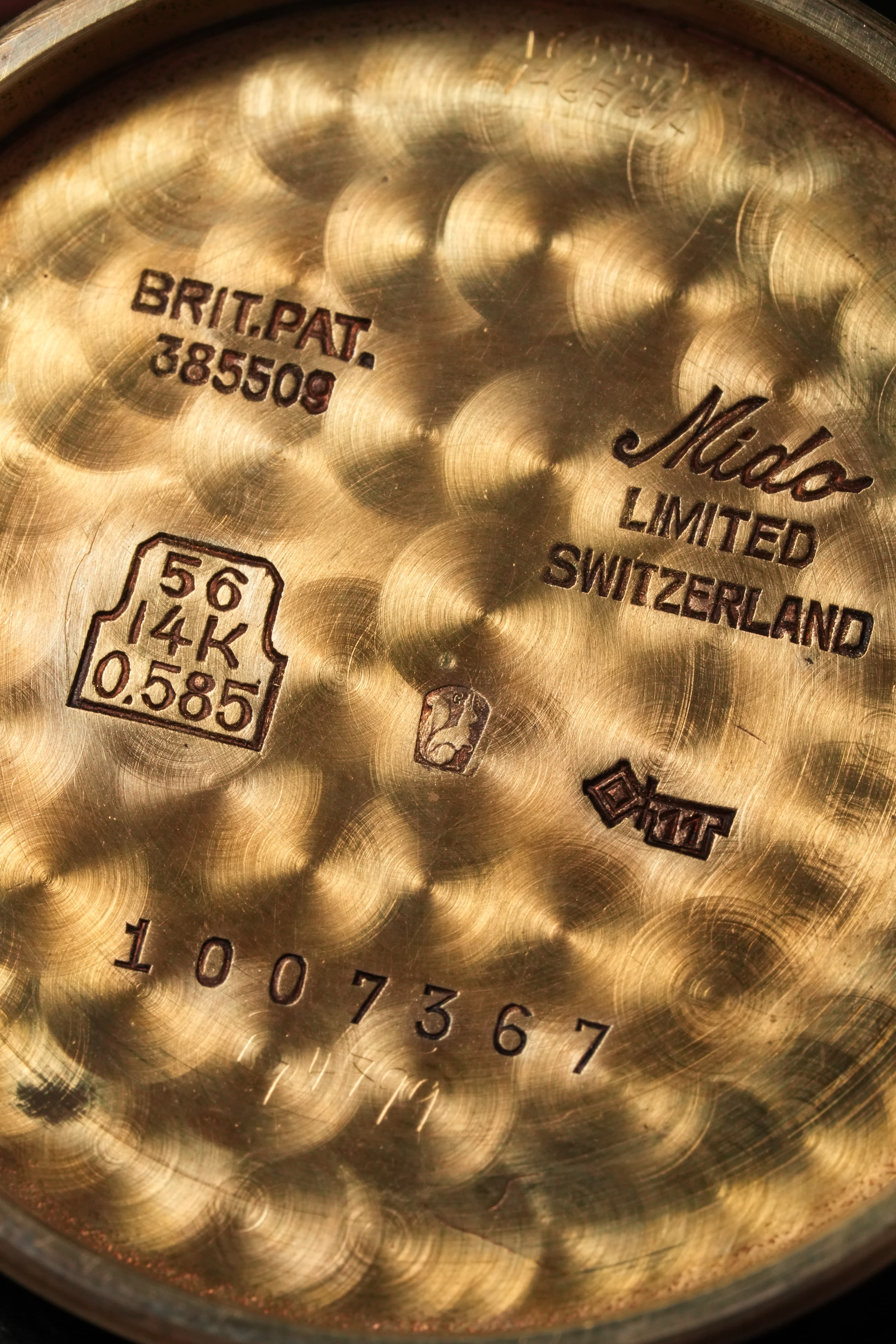 C9AB 極めて稀少なMido Multi-Centerchrono 14金無垢製、1945年頃 - ホールマーク