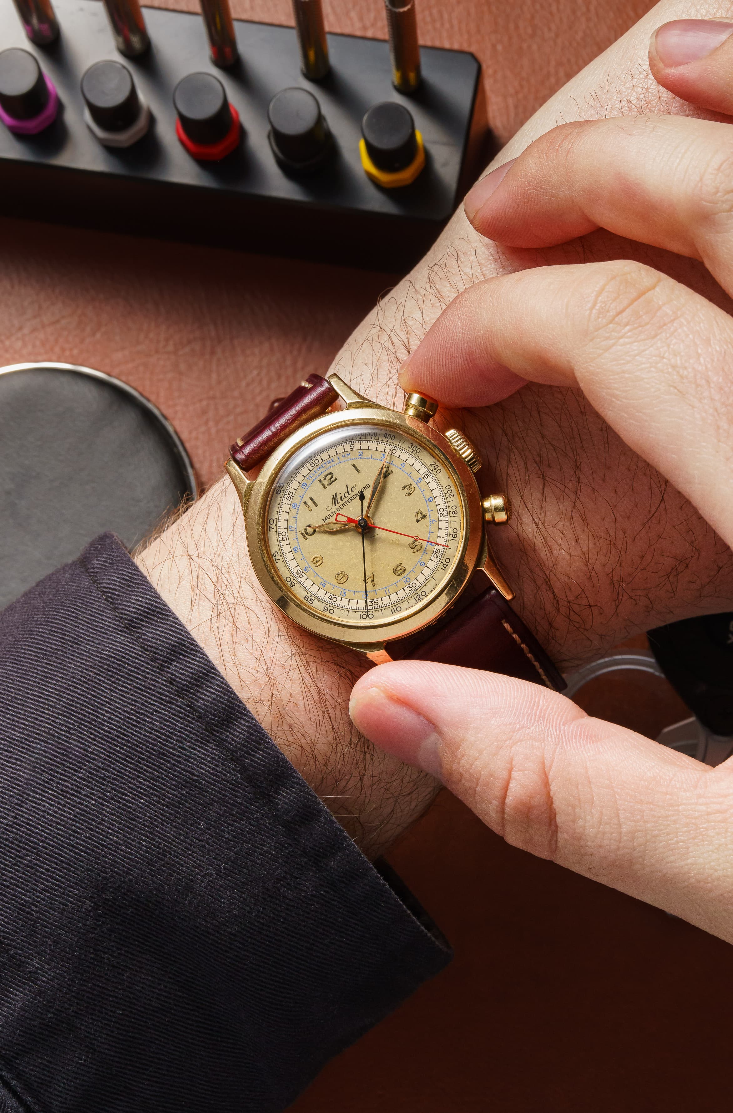 C9AB 極めて稀少なMido Multi-Centerchrono 14金無垢製、1945年頃 - 全体