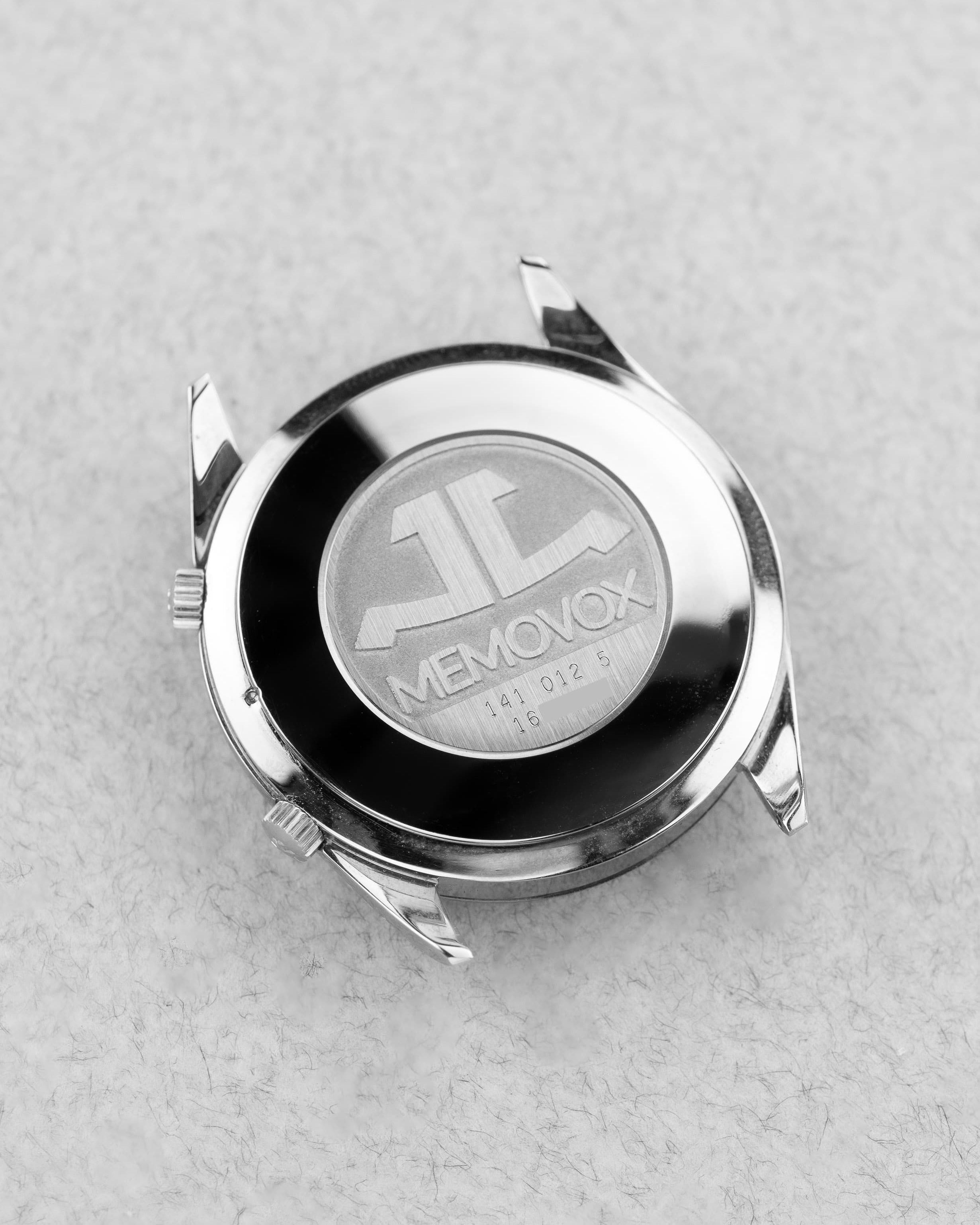 CDVP Jaeger-LeCoultre Memovox Édition Spéciale à 300 ex. « Jubilé 150 Ans » de 1983, réf. 141.012.5 – Neuve de stock - Back