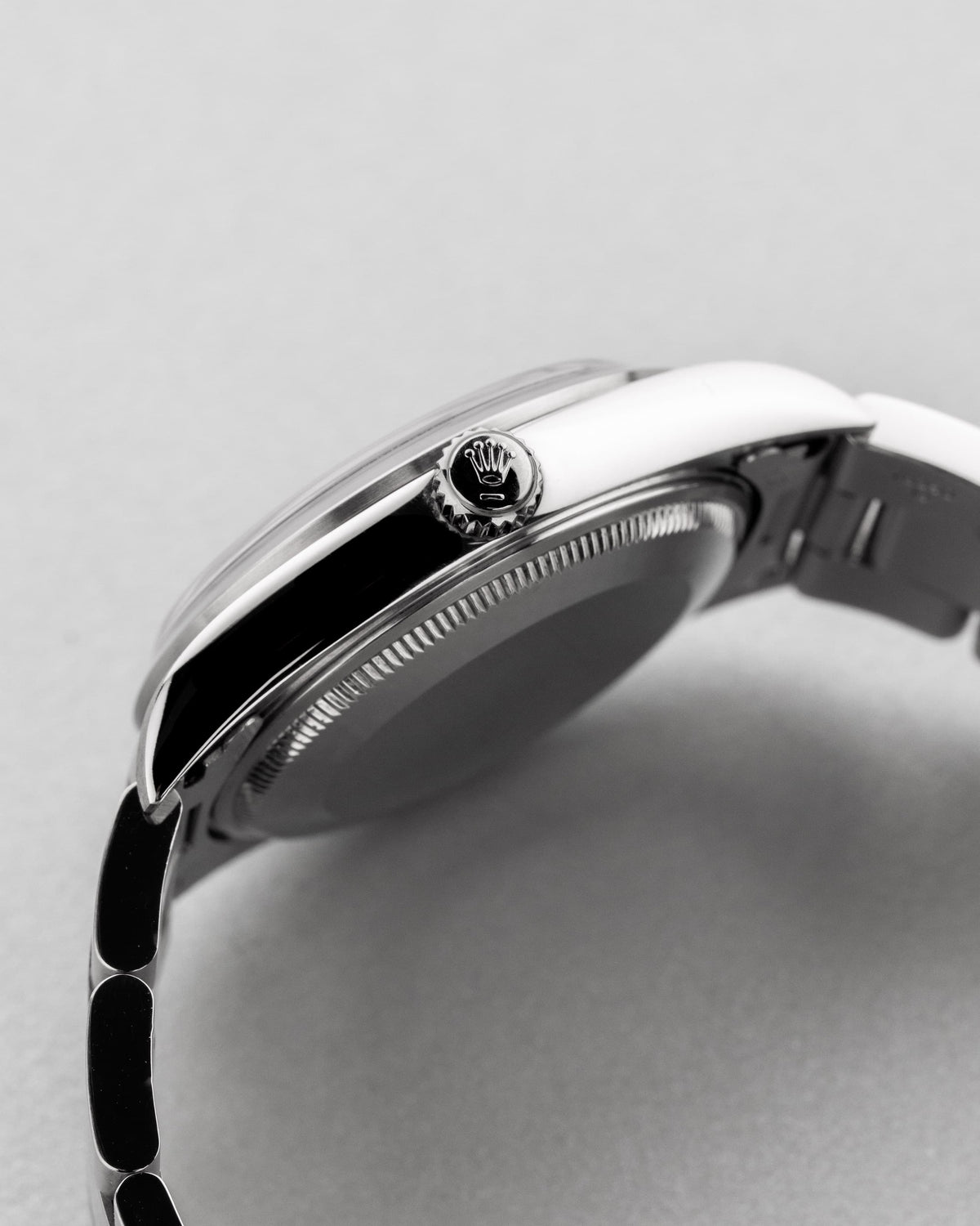 CYXZ Rolex Air-King réf. 14000M de 2005 – Cadran noir - Right side