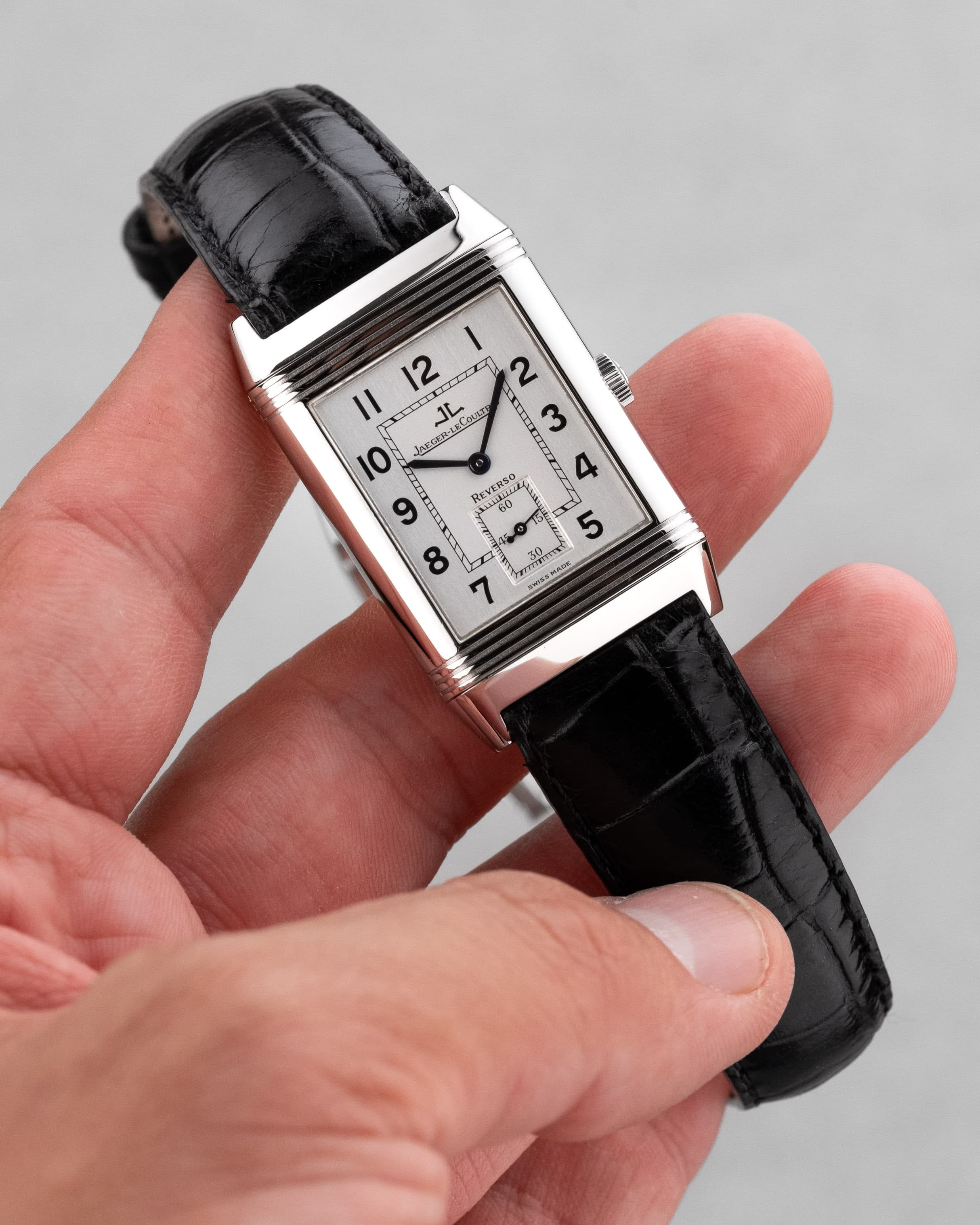 D9CS-F3 Jaeger-LeCoultre Reverso « Grande Taille » en acier, réf. 270.8.62/Q2708410 - Lifestyle