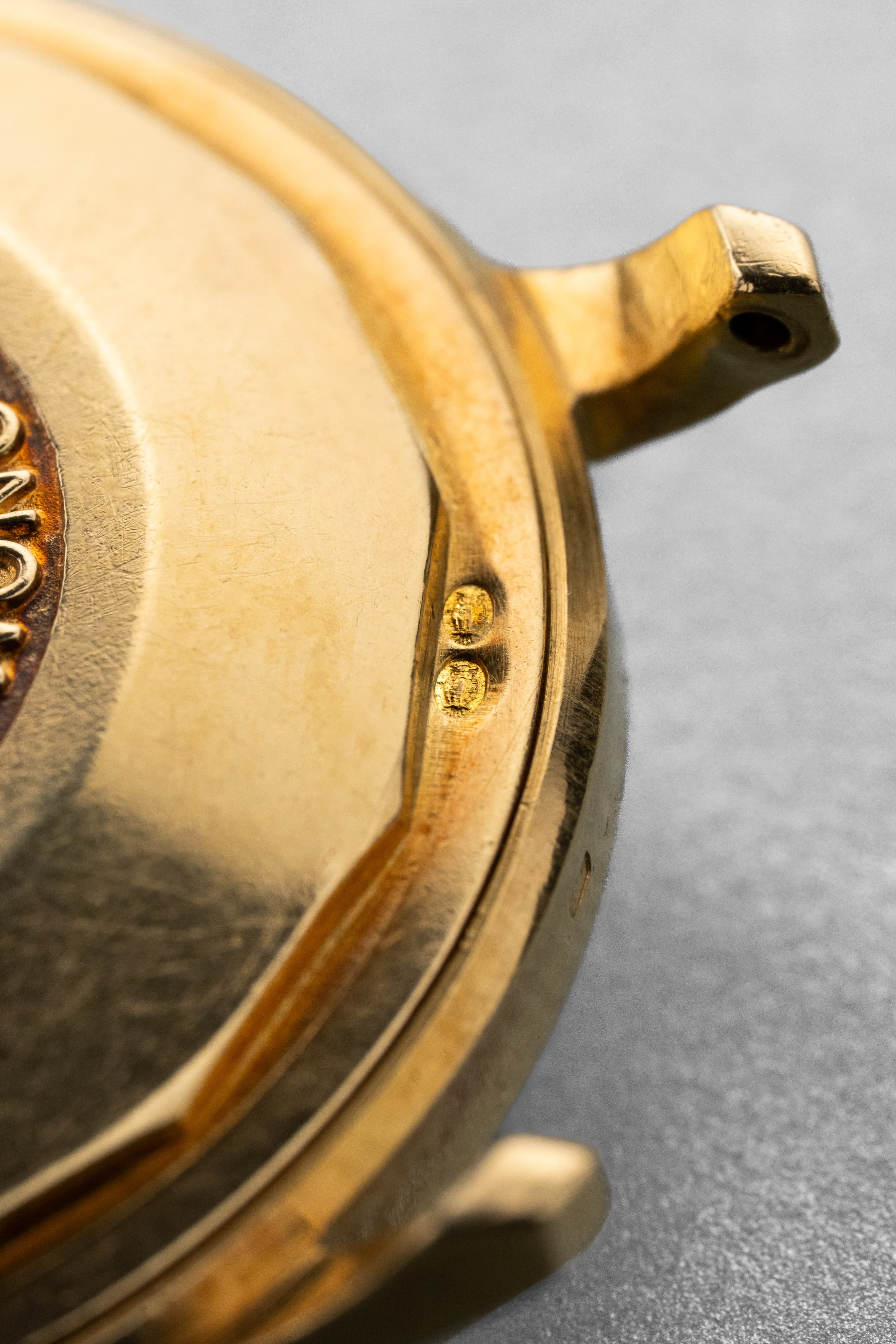 E25M Excepcional Jaeger-LeCoultre Chronomètre Geomatic ref. E398 en oro amarillo, circa 1965 - Punzón