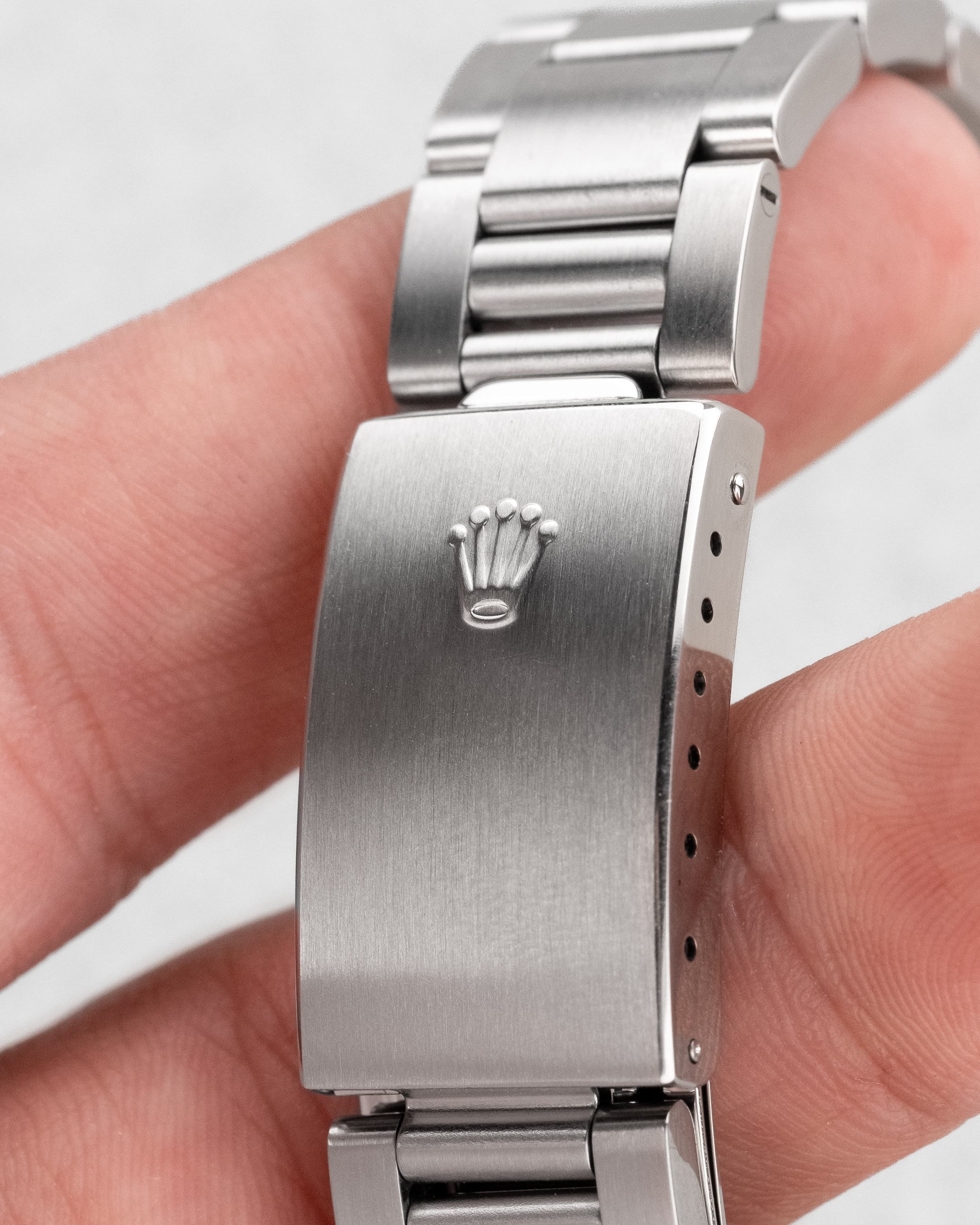 E3KB Rolex Datejust réf. 16200 de 2002 – Cadran « Silver Roman No Lume » + Garantie d'origine - Buckle Outside