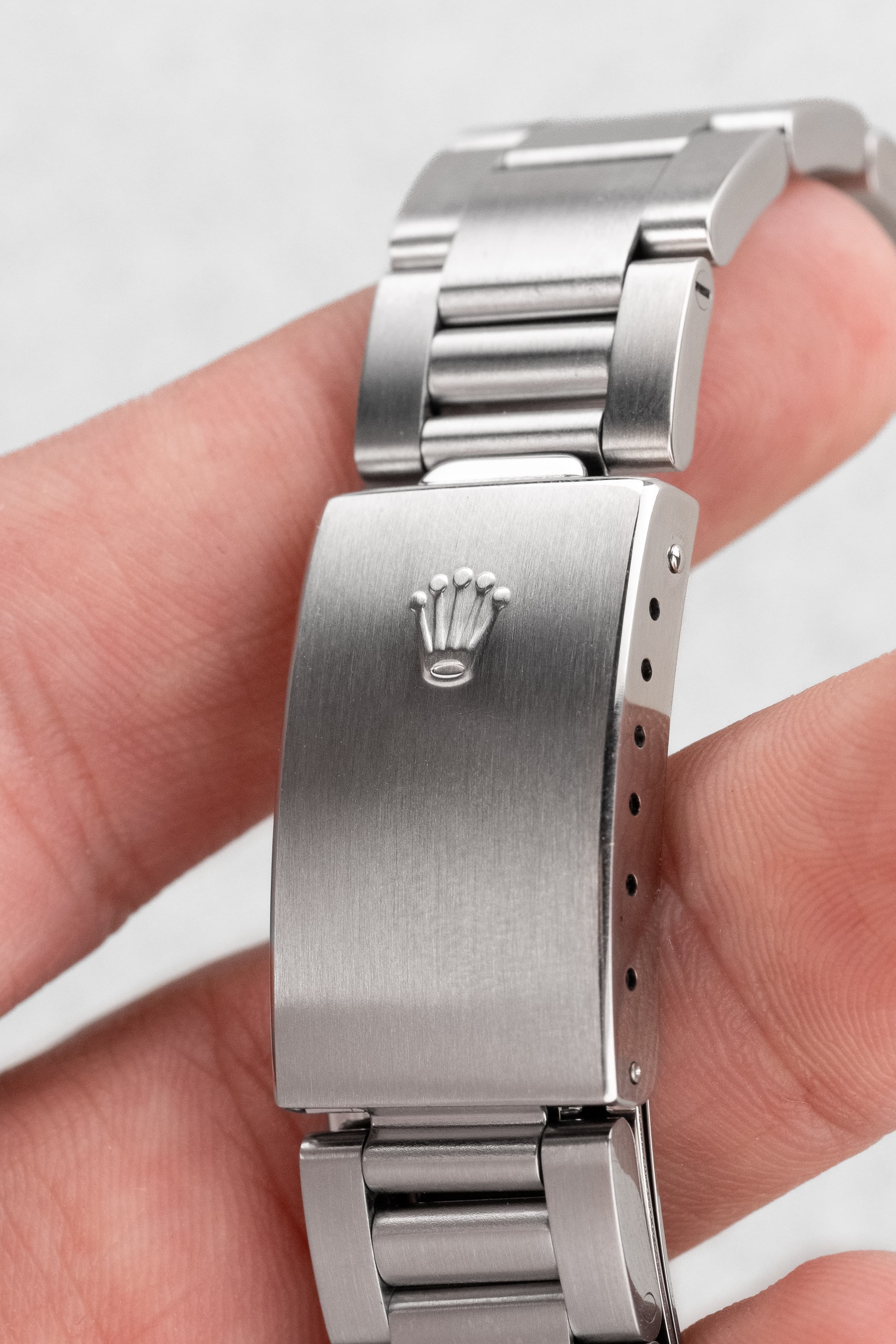 E3KB Rolex Datejust réf. 16200 de 2002 – Cadran « Silver Roman No Lume » + Garantie d'origine - Buckle Outside