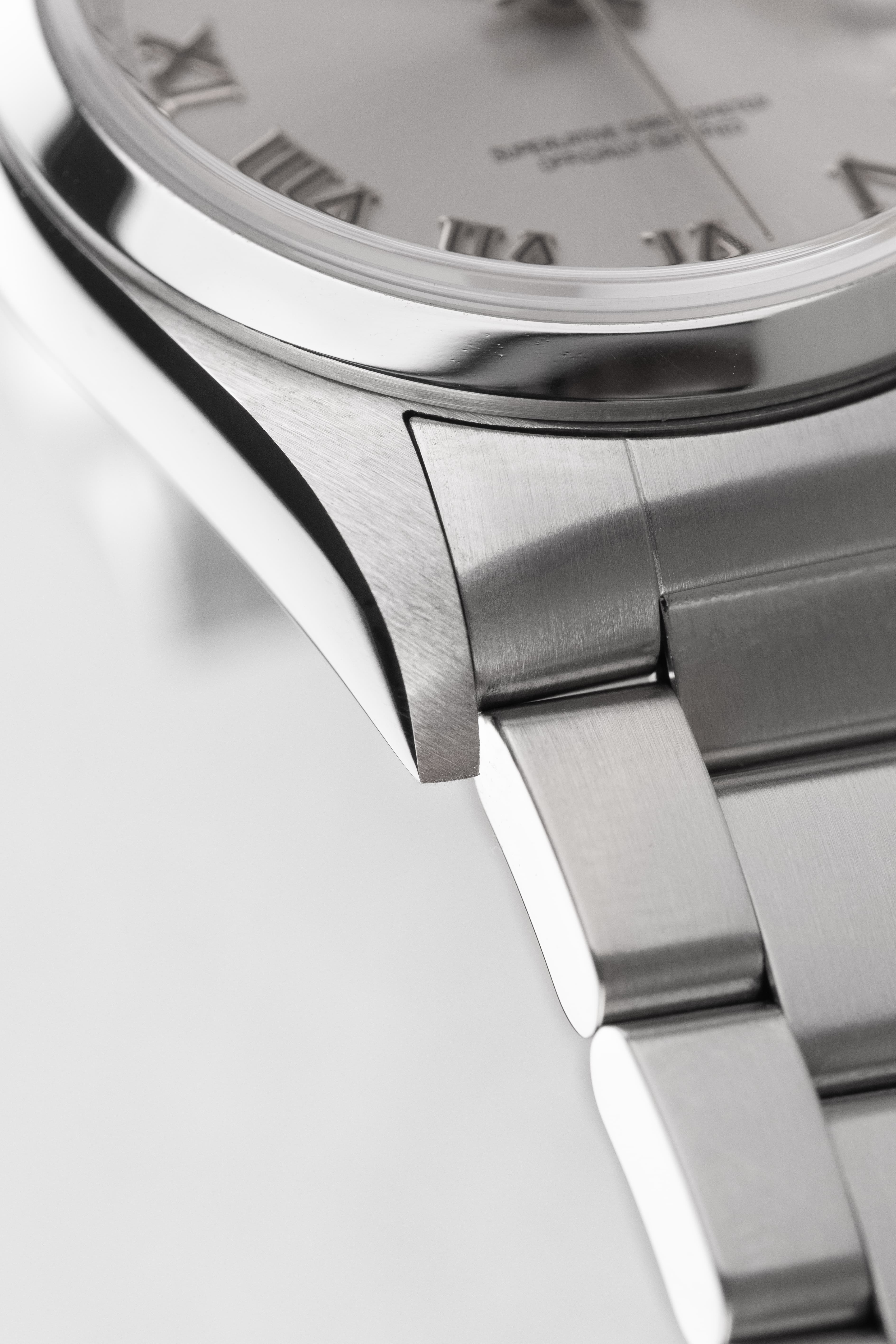 E3KB Rolex Datejust réf. 16200 de 2002 – Cadran « Silver Roman No Lume » + Garantie d'origine - Feature