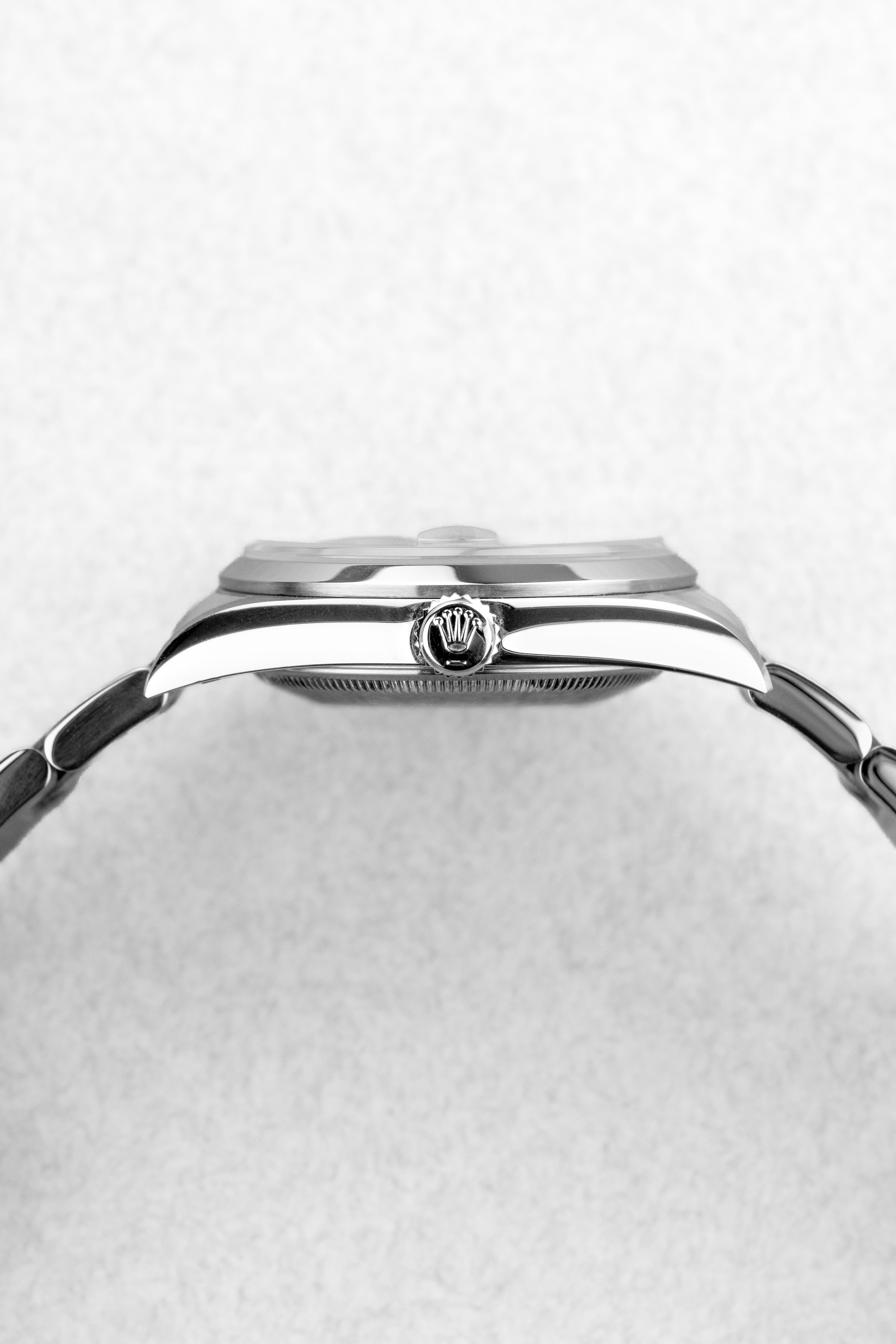 E3KB Rolex Datejust réf. 16200 de 2002 – Cadran « Silver Roman No Lume » + Garantie d'origine - Right side