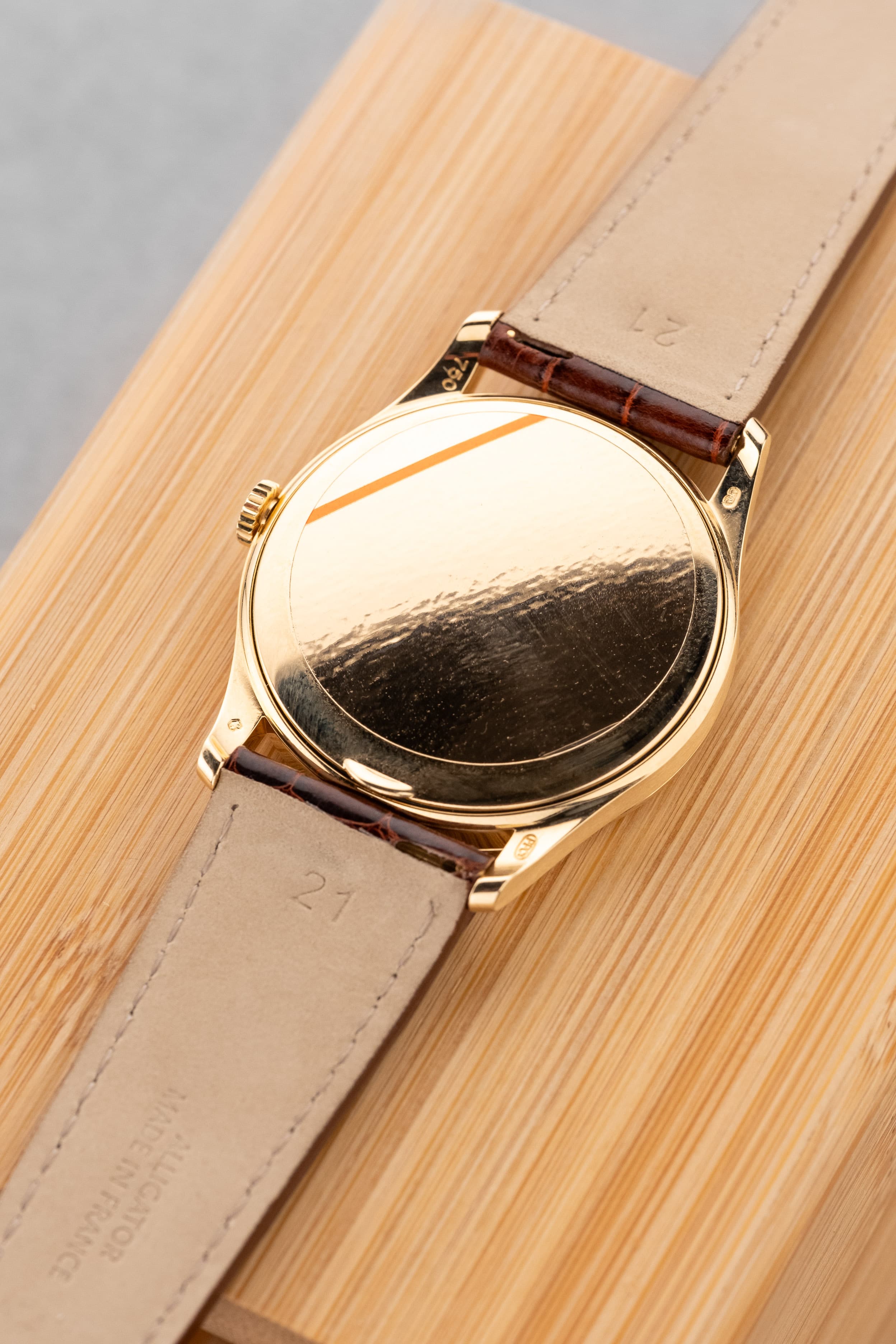 EBRH Élégante Patek Philippe Calatrava en or jaune, réf. 5196J de 2005-2006 – Parfait état - Back