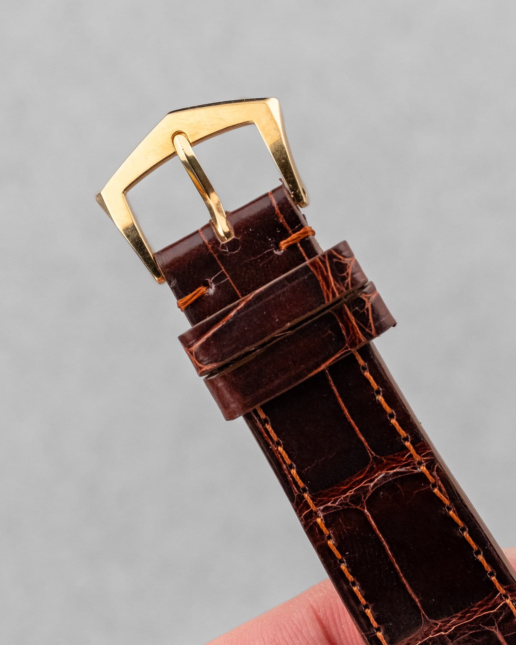 EBRH Élégante Patek Philippe Calatrava en or jaune, réf. 5196J de 2005-2006 – Parfait état - Buckle Outside