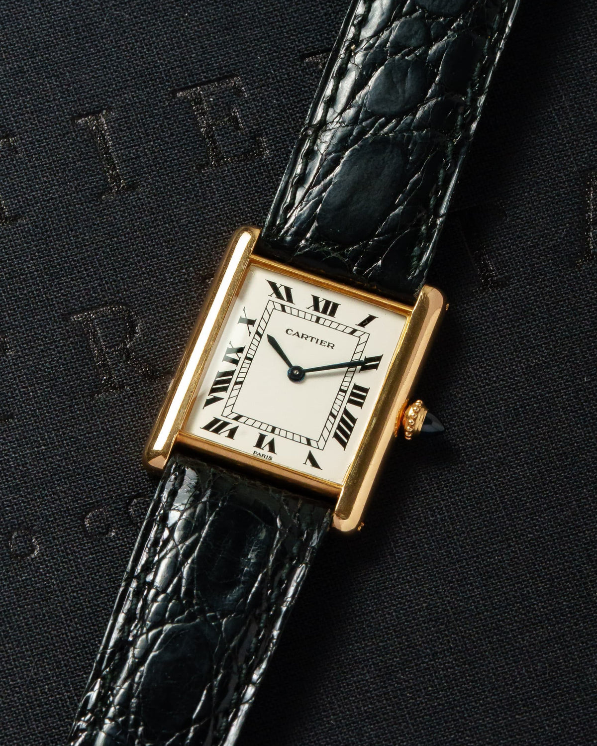 EEBC Cartier Tank Louis Extra-Piatto ref. 96019 circa 1975 – Quadrante « PARIS », Condizioni perfette, Piguet 21 - Lifestyle