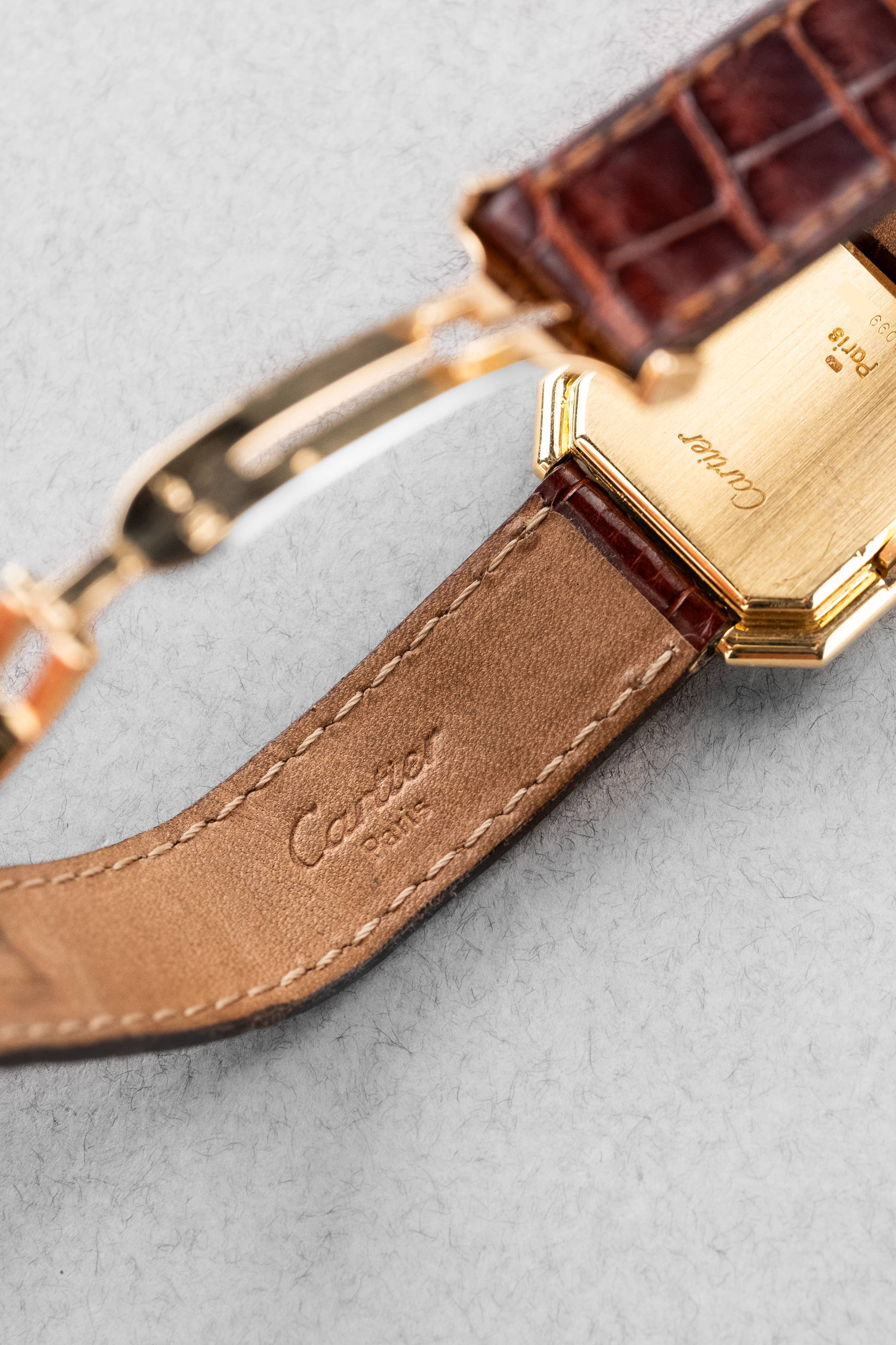 ETPY Cartier Ceinture GM « Paris » réf. 78099 des années 1970 – Grand Modèle - Bracelet Back