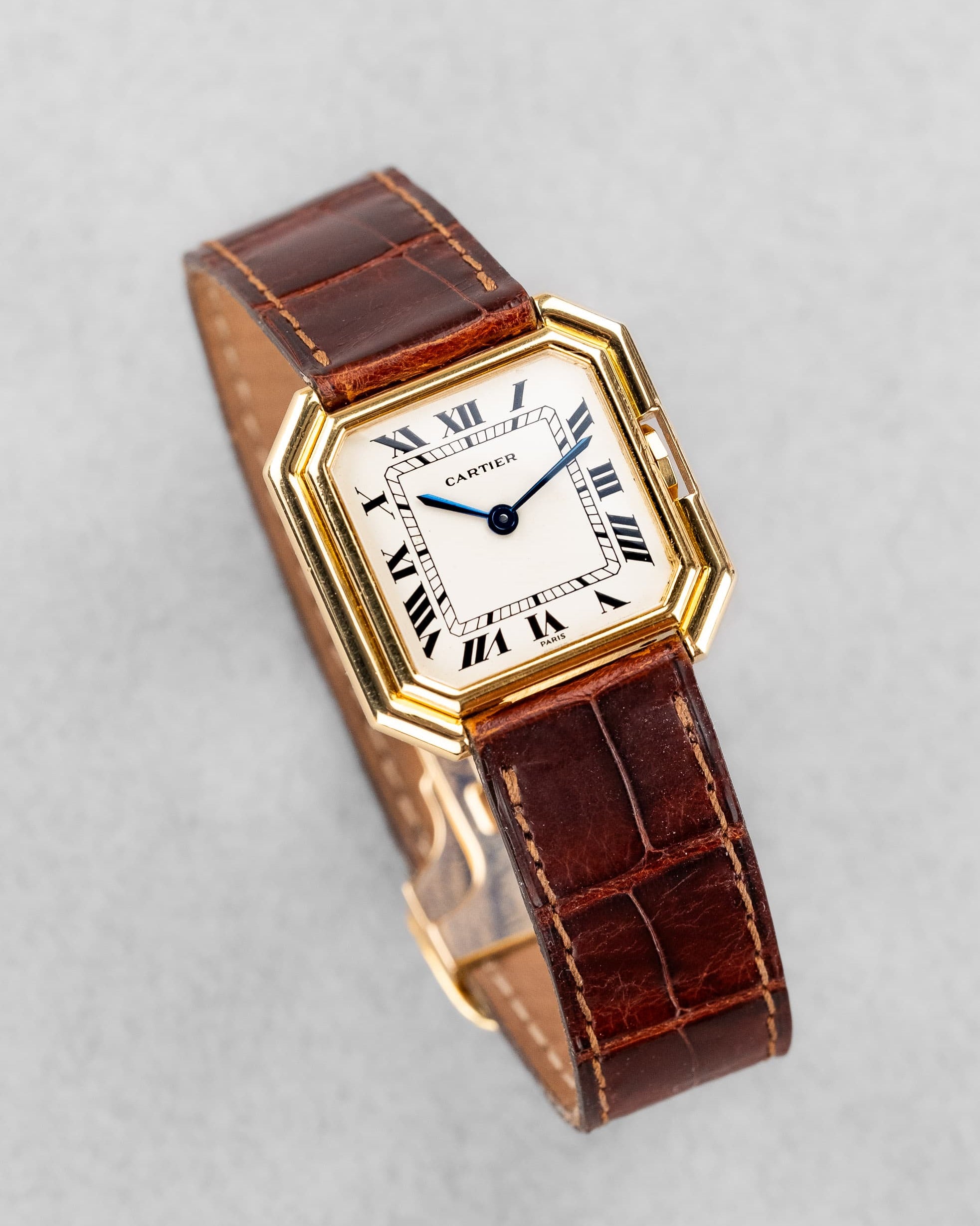 ETPY Cartier Ceinture GM « Paris » réf. 78099 des années 1970 – Grand Modèle - Left side