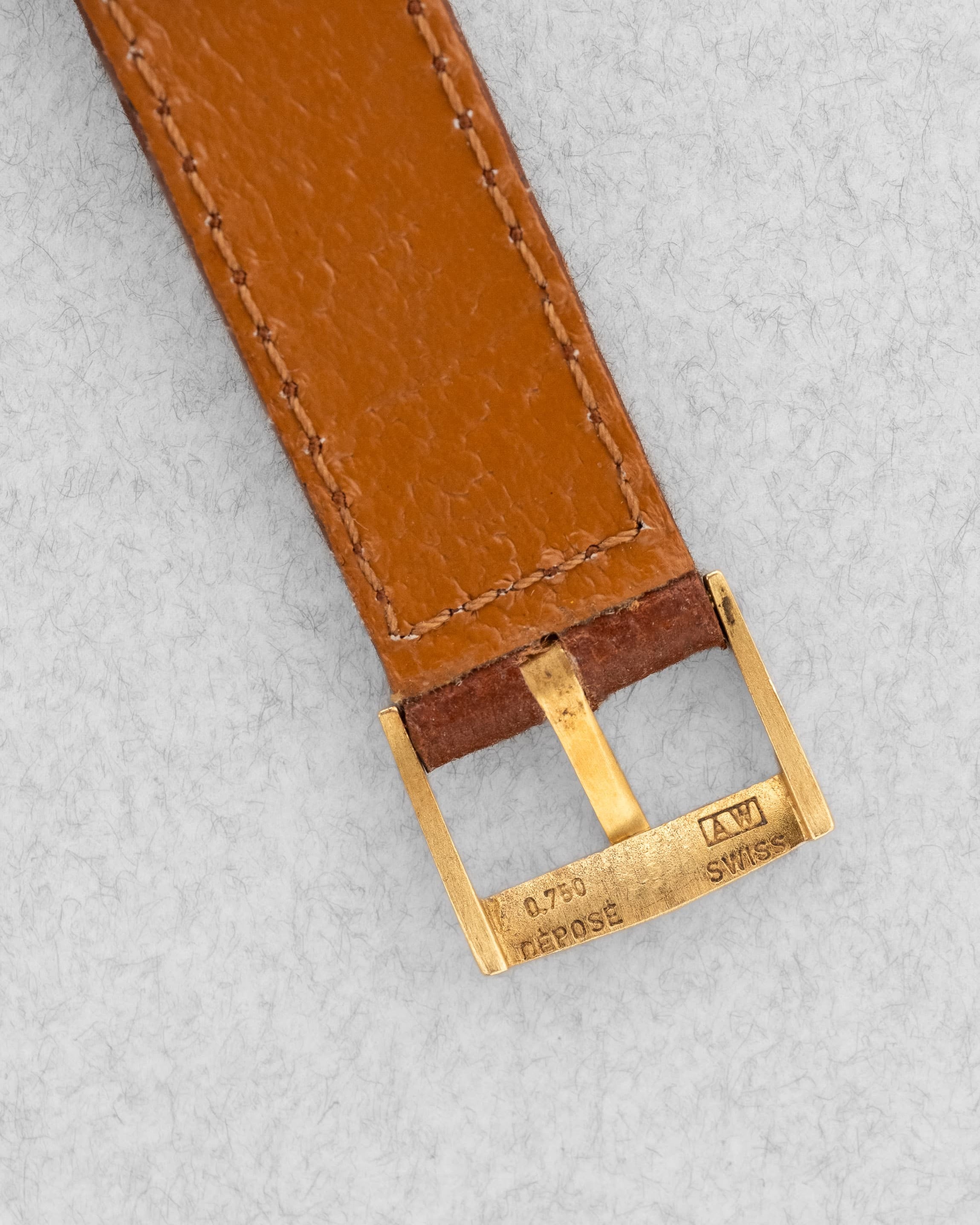 FDV3-hu Vacheron Constantin Automatique Extra-Plate « Patrimony/Calatrava » réf. 7409 en or jaune, circa 1970 – N.O.S. - Buckle Inside