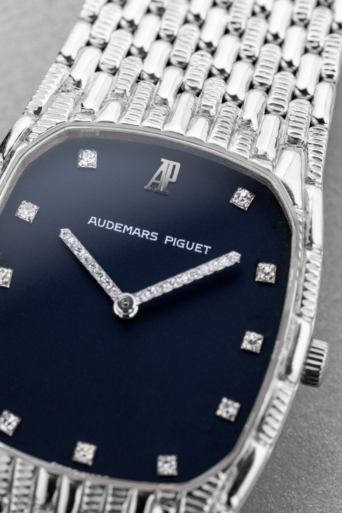 FKRS Audemars Piguet « Mini Cobra » réf. 14585BC en or blanc et diamants, circa 1991 - Dial