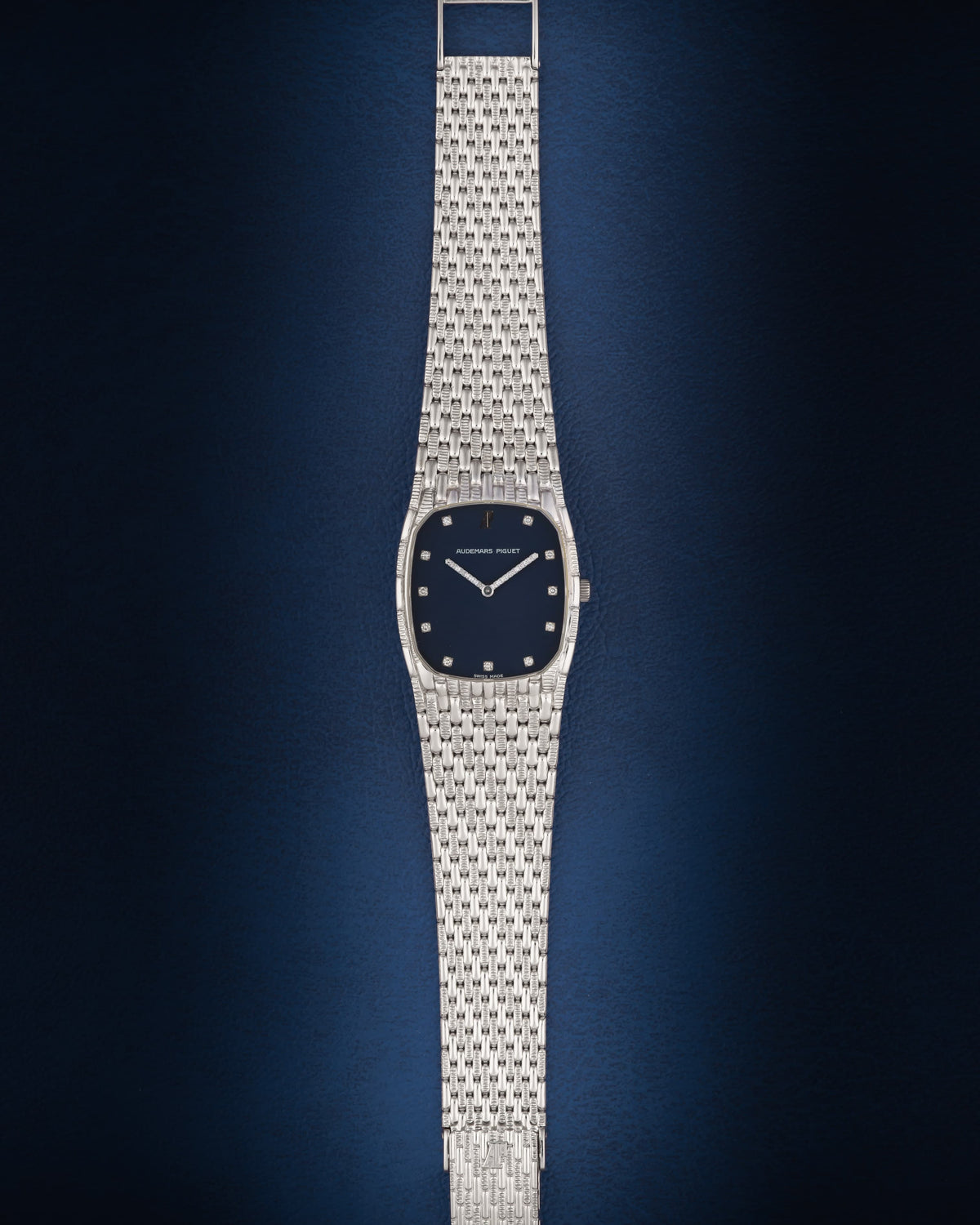 FKRS Audemars Piguet «Mini Cobra» ref. 14585BC из белого золота с бриллиантами, circa 1991 - Спереди
