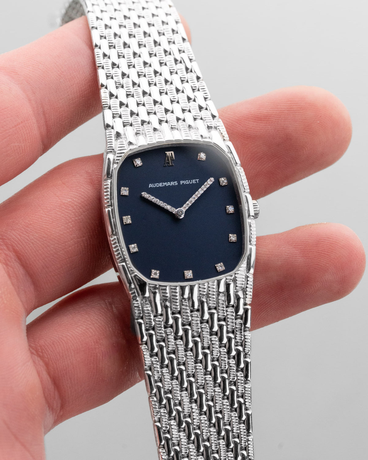 FKRS Audemars Piguet «Mini Cobra» ref. 14585BC из белого золота с бриллиантами, circa 1991 - Общий вид